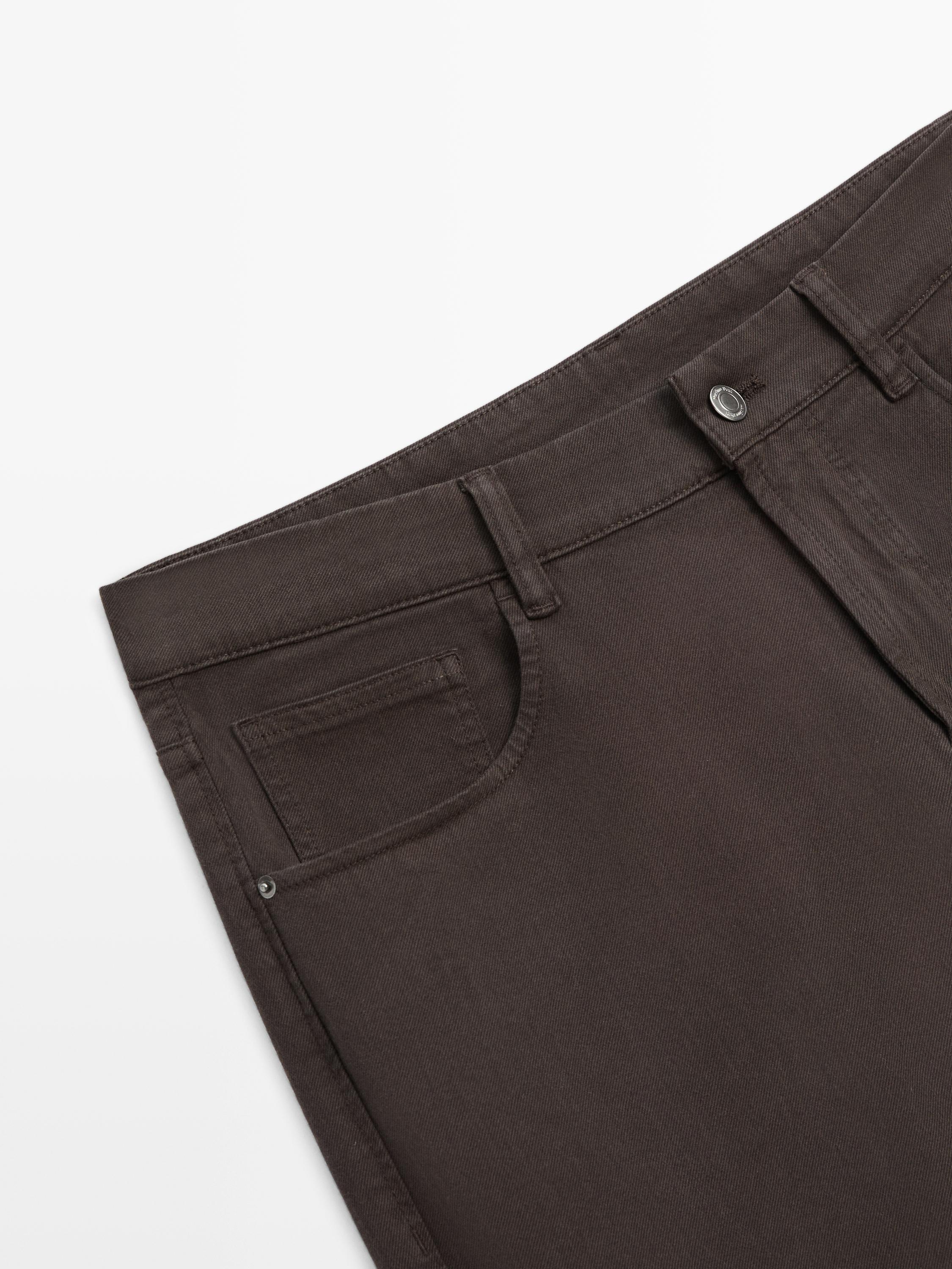 Tapered fit jeans — BROWN