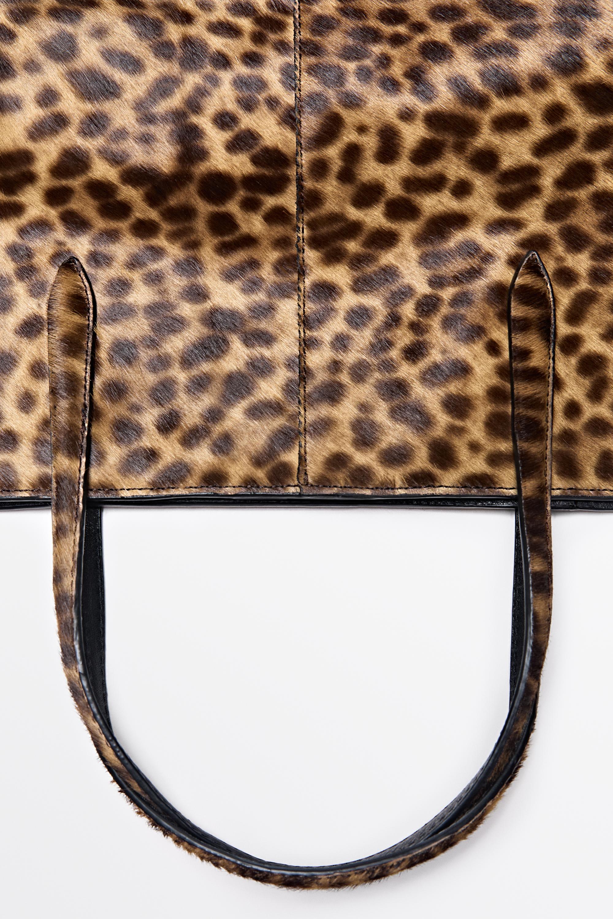 Medium leather tote bag with fur — ECRU