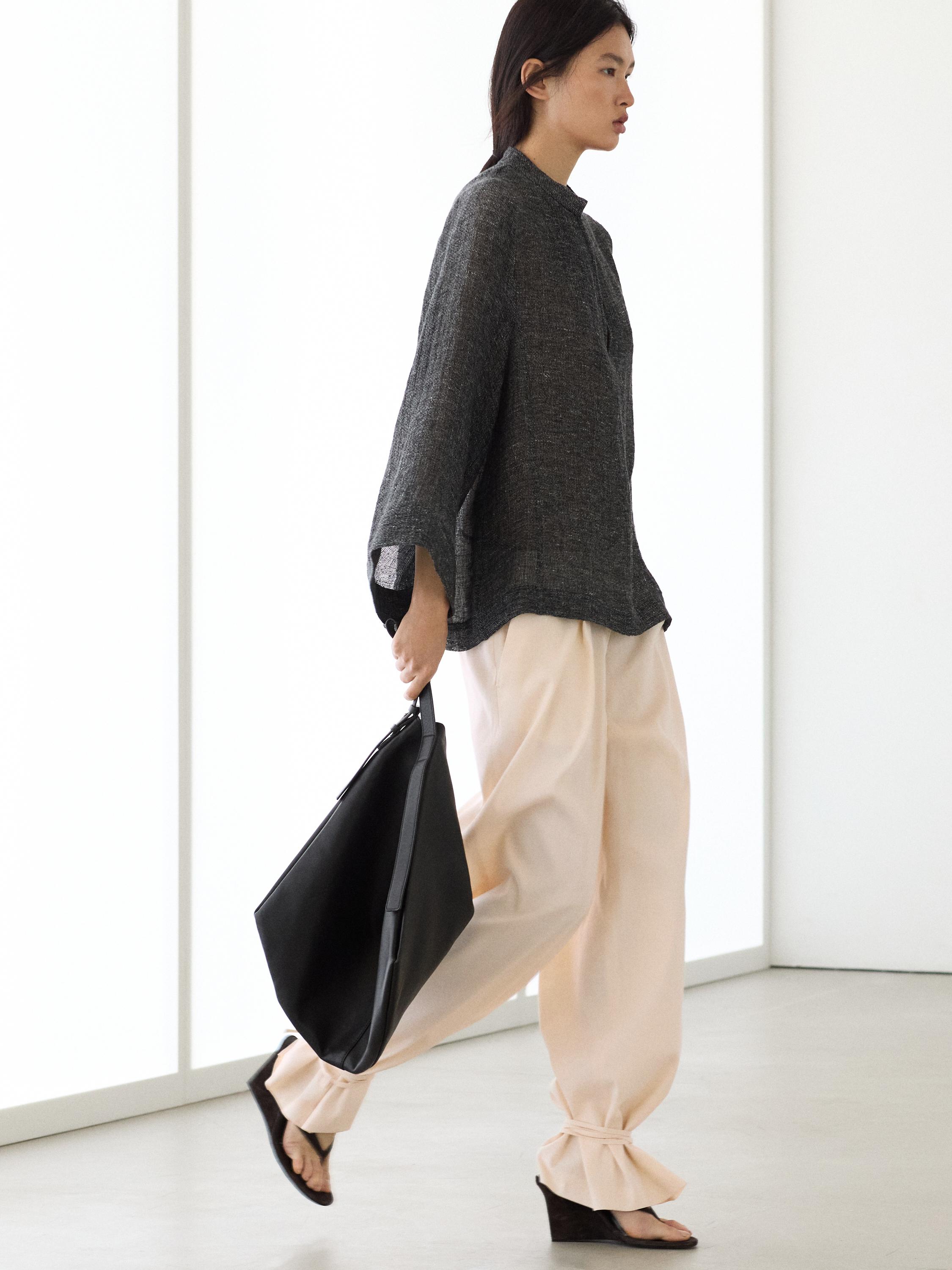 Total look melange linen blouse