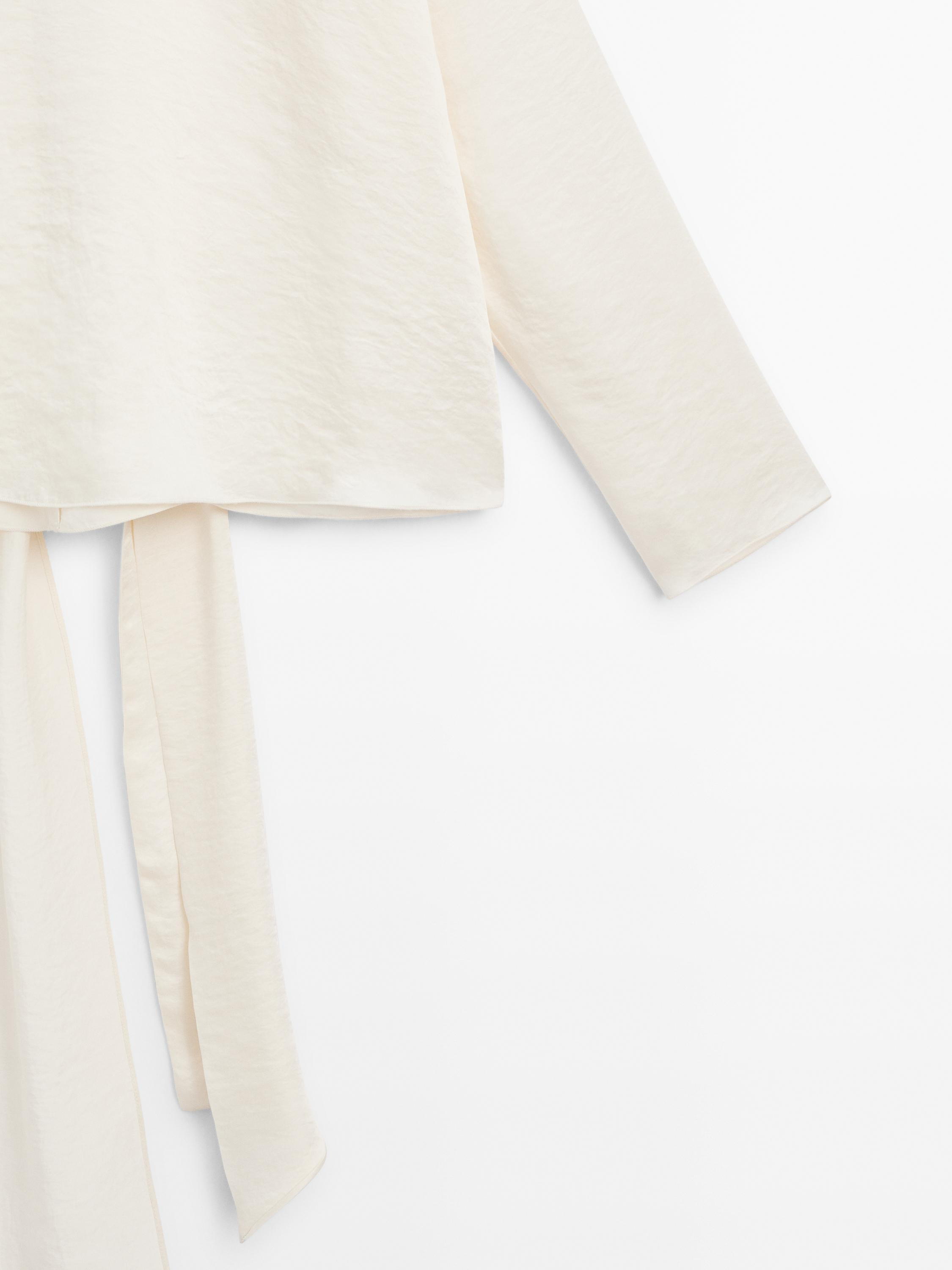 Blusa fluida escote espalda - Studio