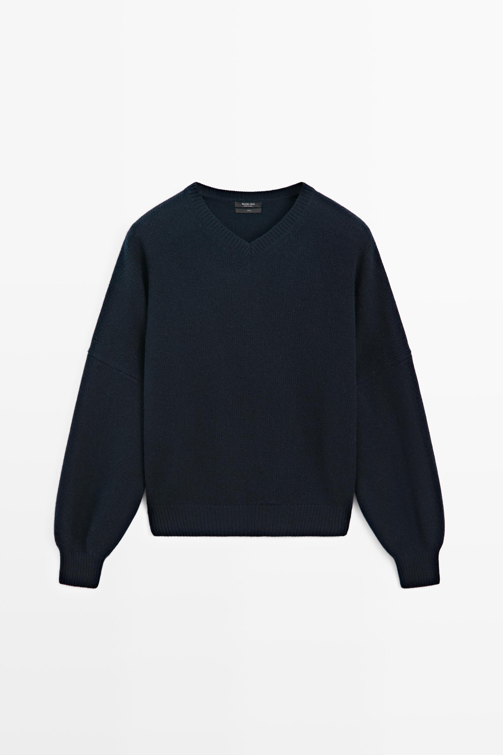 100% wool oversize knit sweater