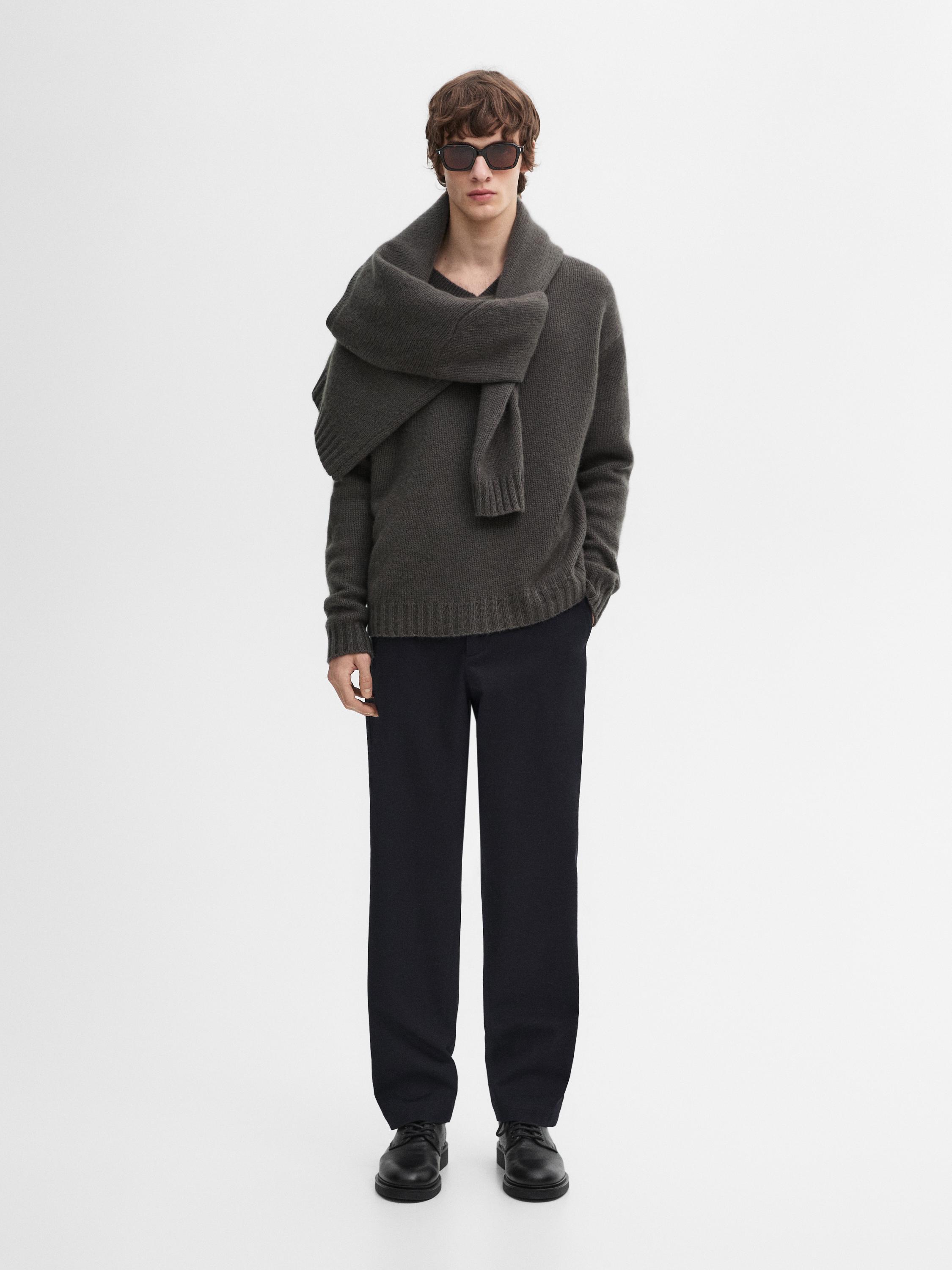 V-neck jumper 100% cashmere