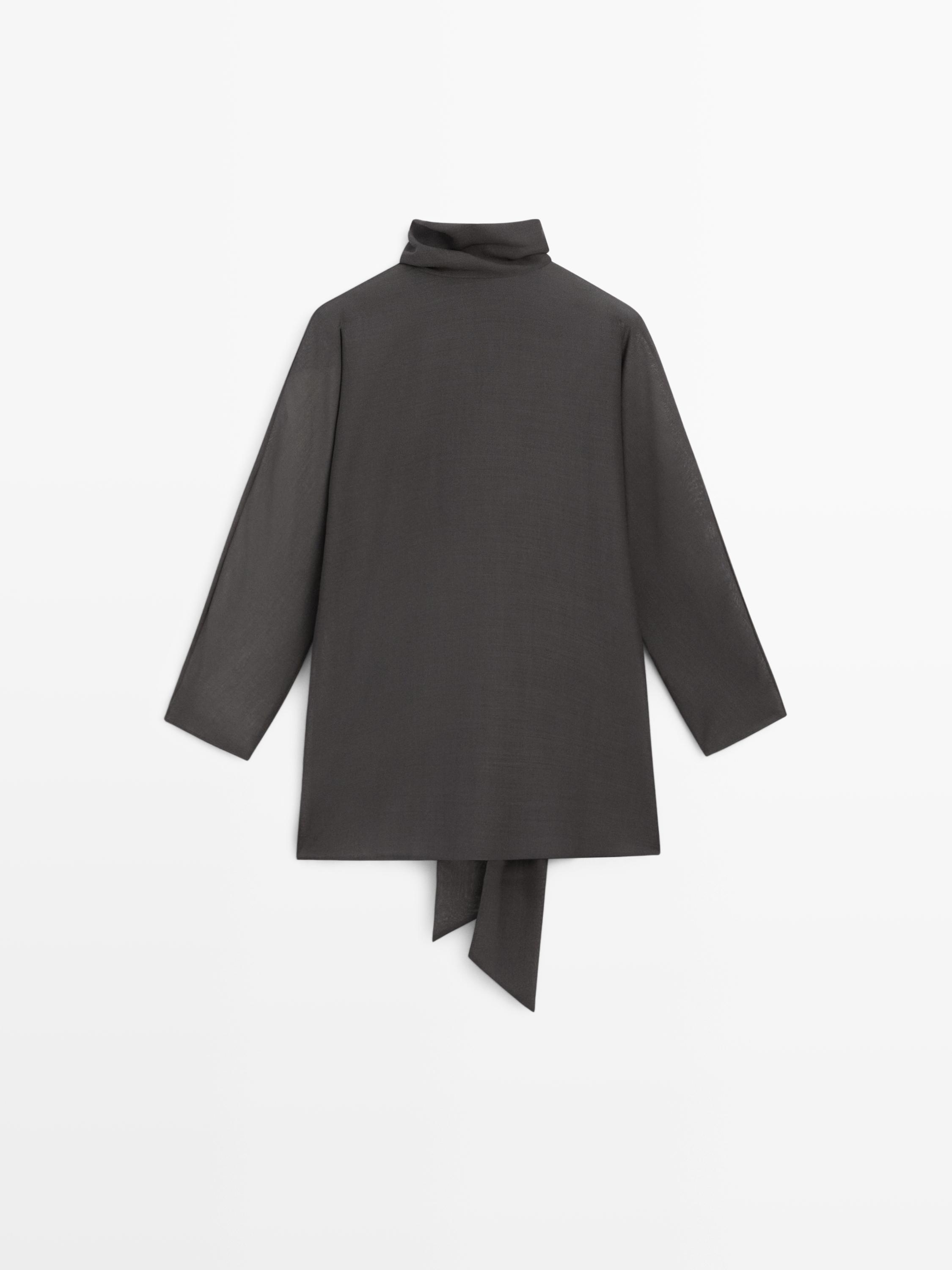 Flowing blouse with tie detail - STUDIO — GREY