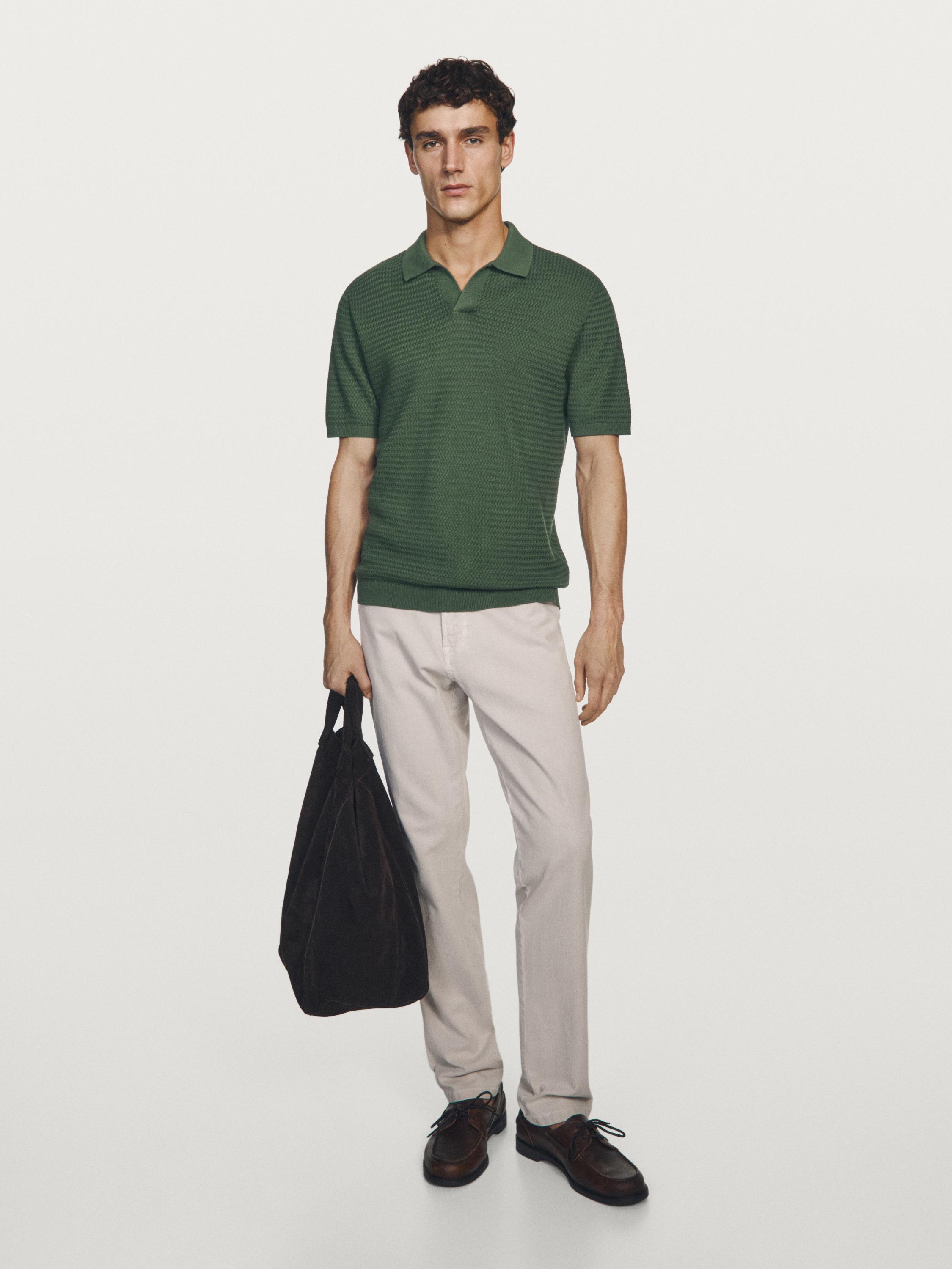 قميص بولو بحياكة بارزة الملمس وأكمام قصيرة