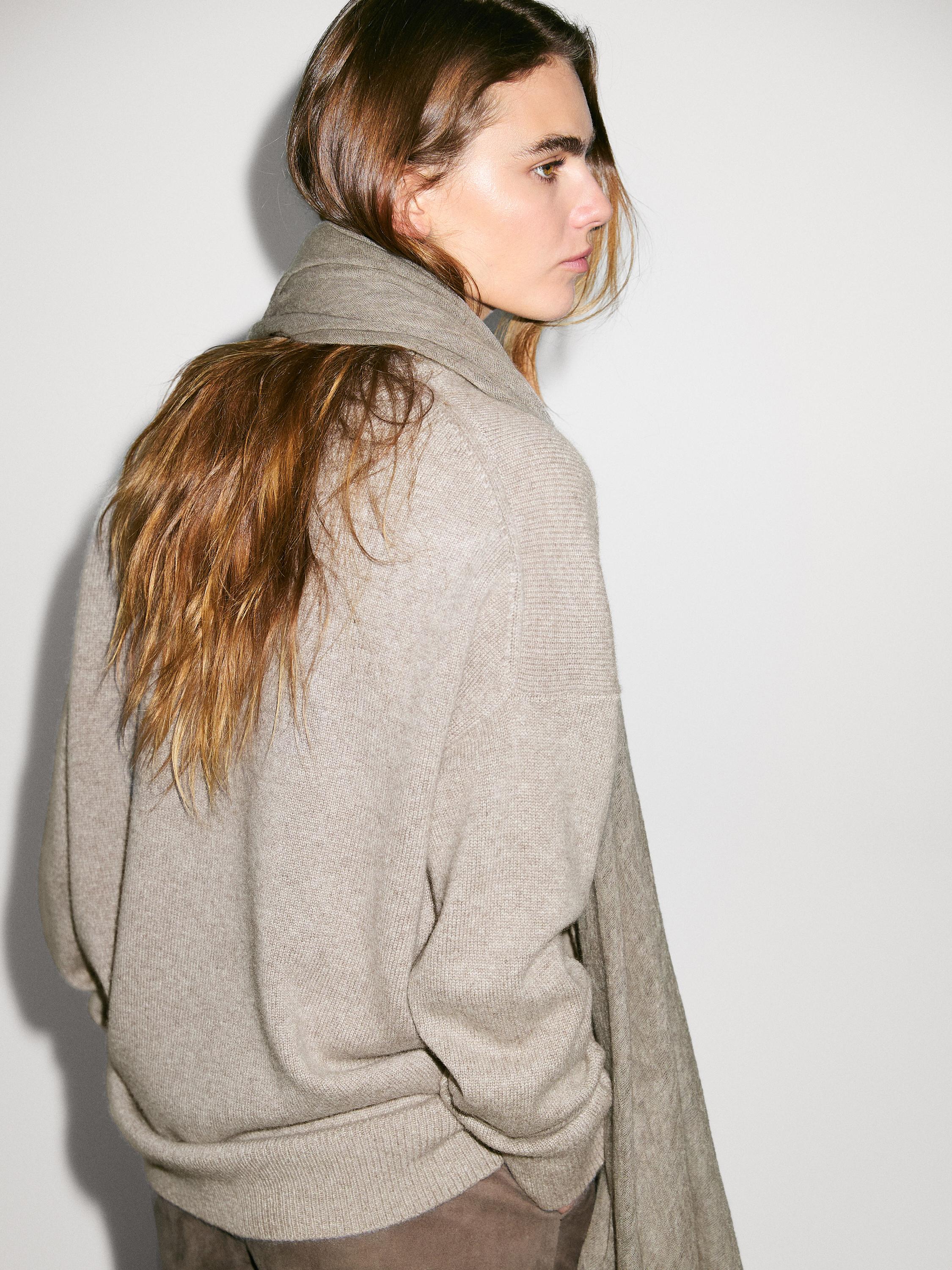 100% cashmere scarf