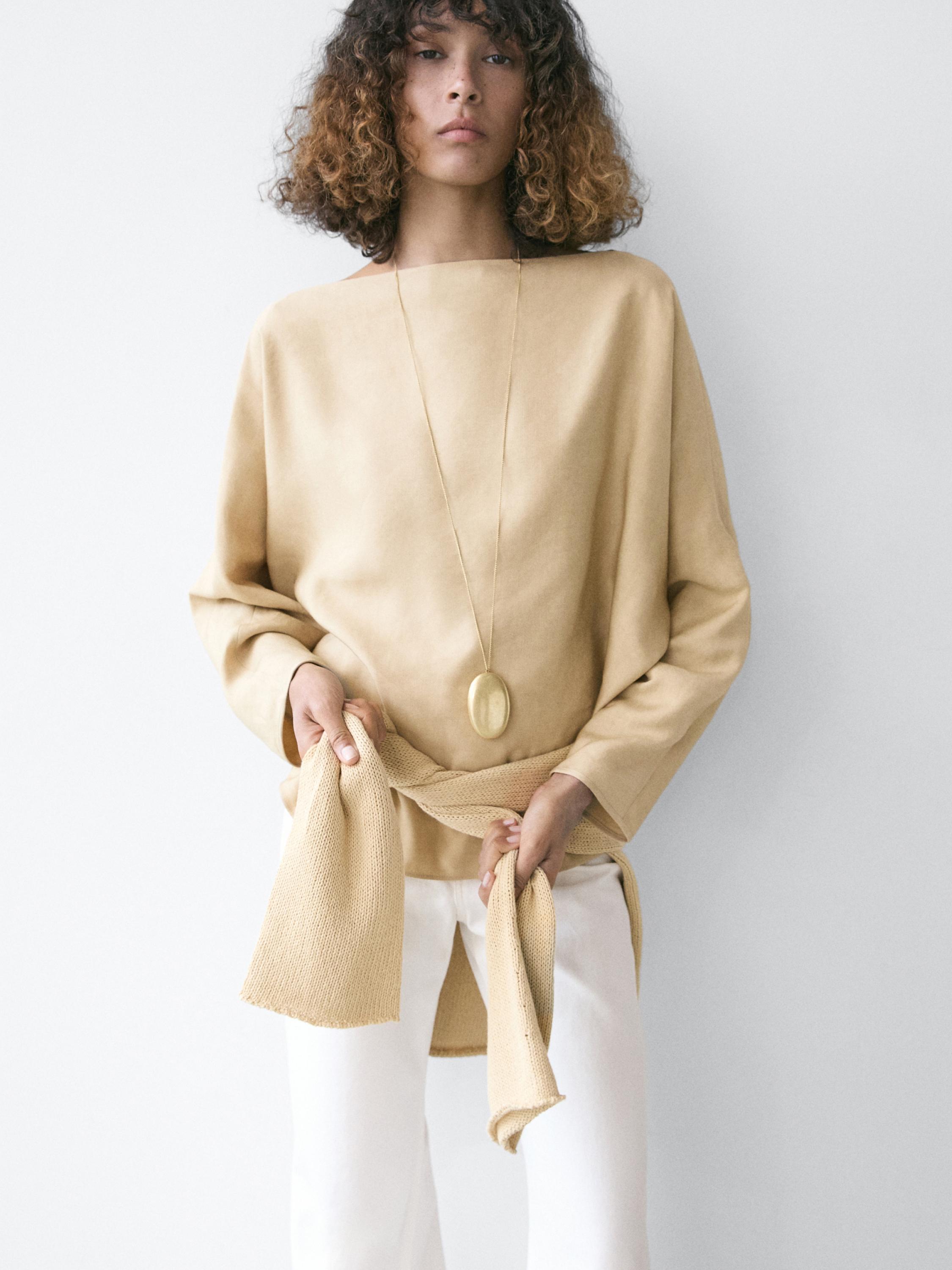 Flowing boat neck shirt — BEIGE