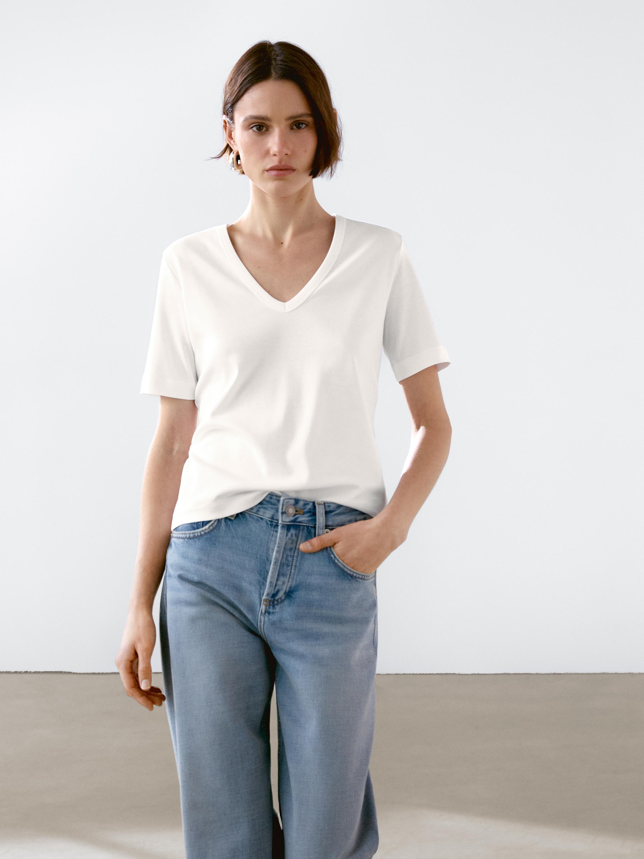 100% cotton interlock V-neck T-shirt — WHITE