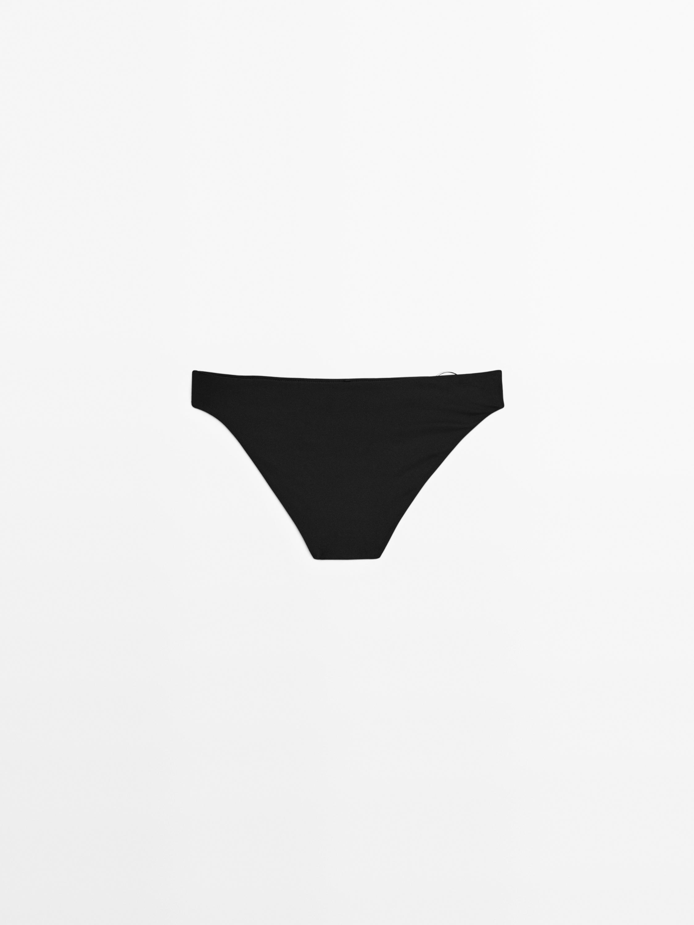 Bikini bottoms with ring detail