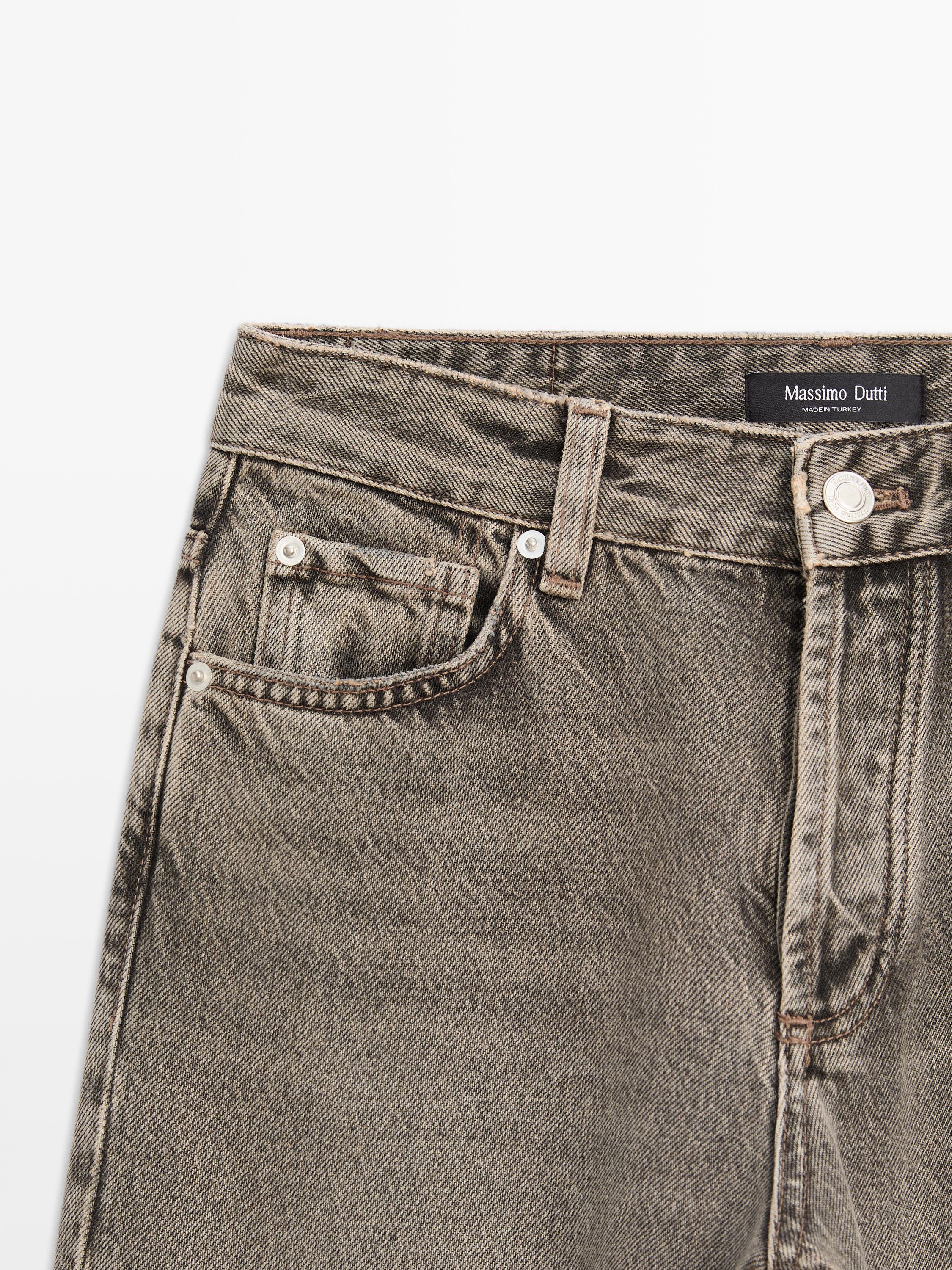 Mid-rise wide-leg jeans
