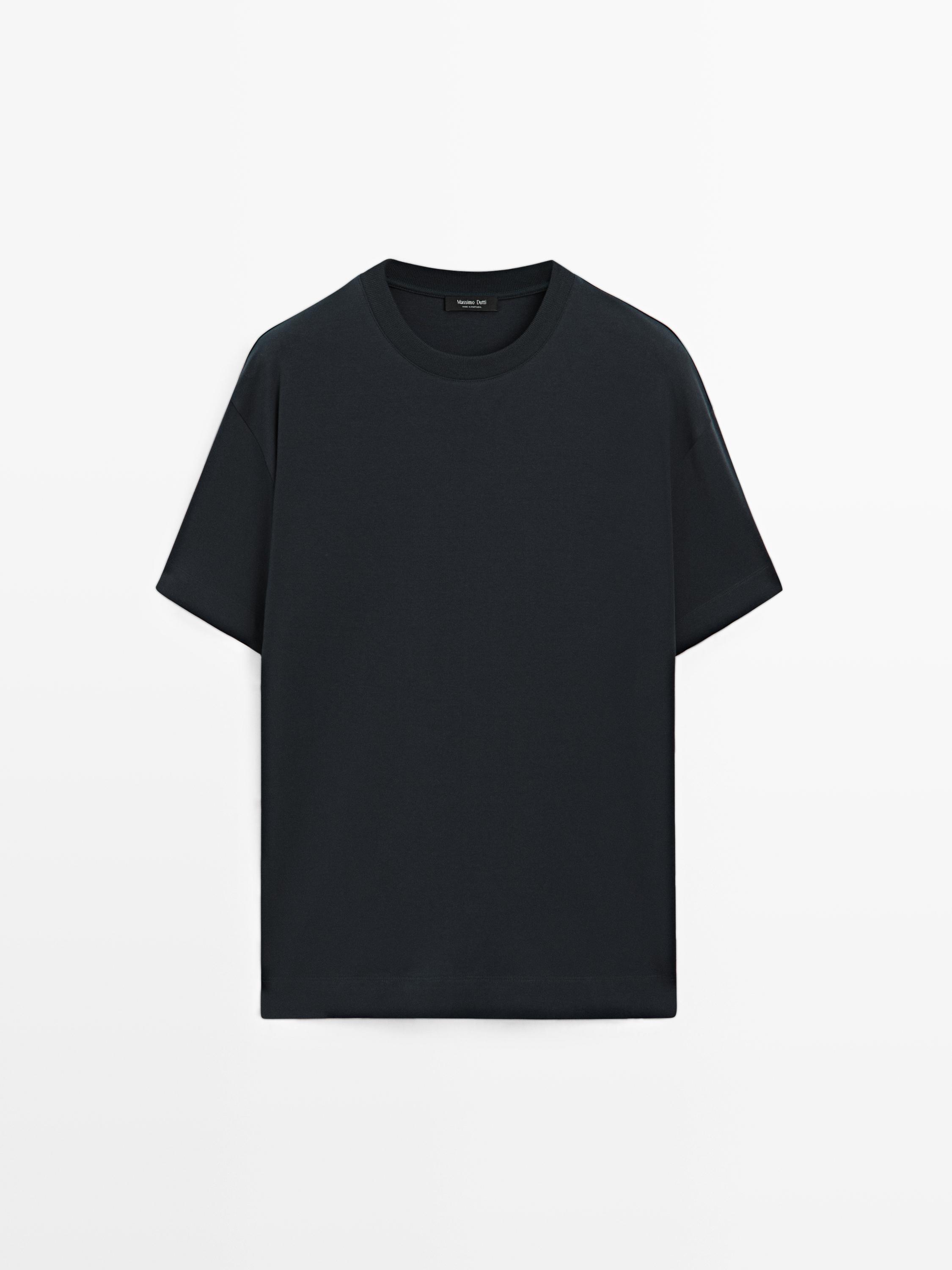Boxy fit medium weight T-shirt