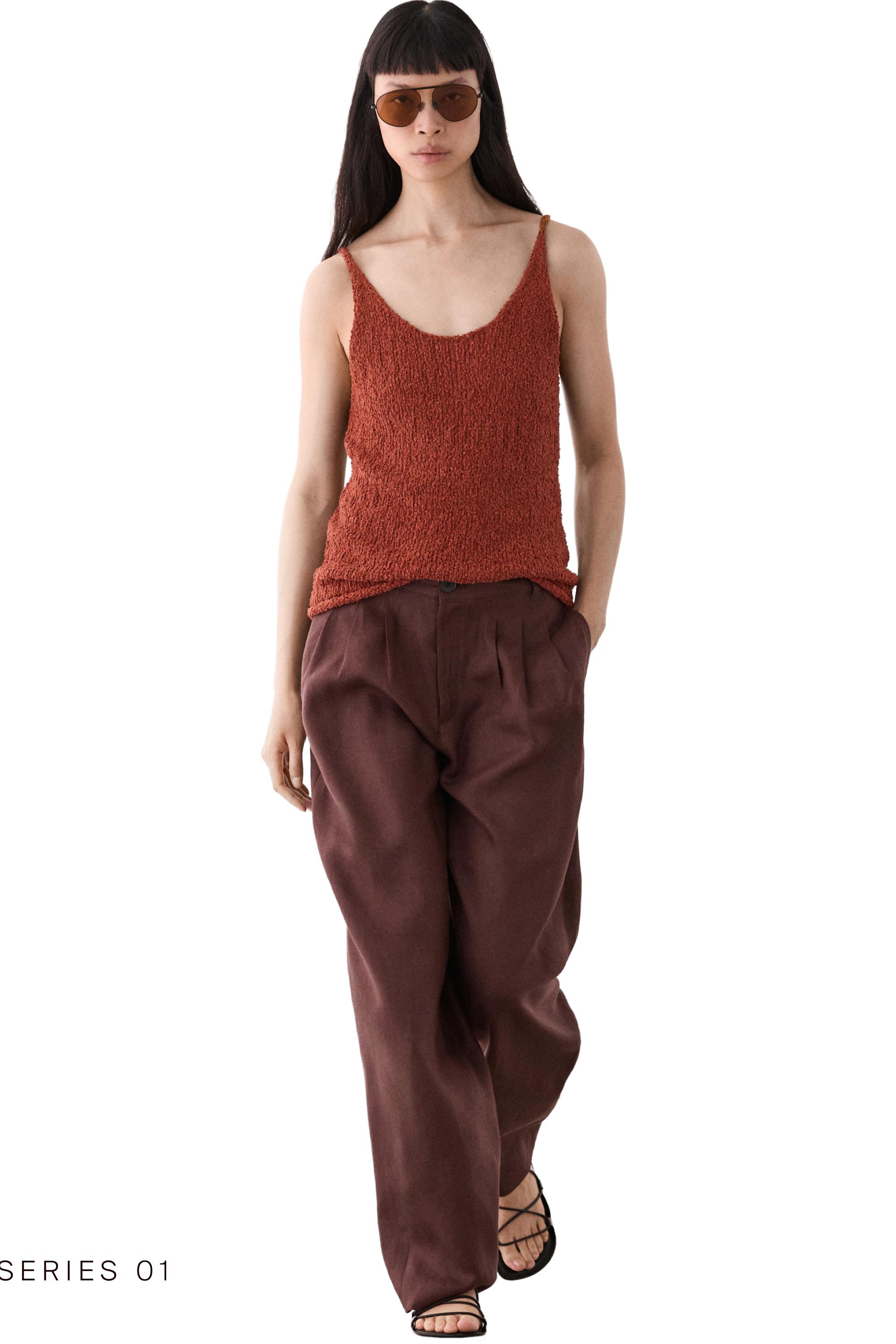 Wide-leg pleated linen trousers — TERRA COTA
