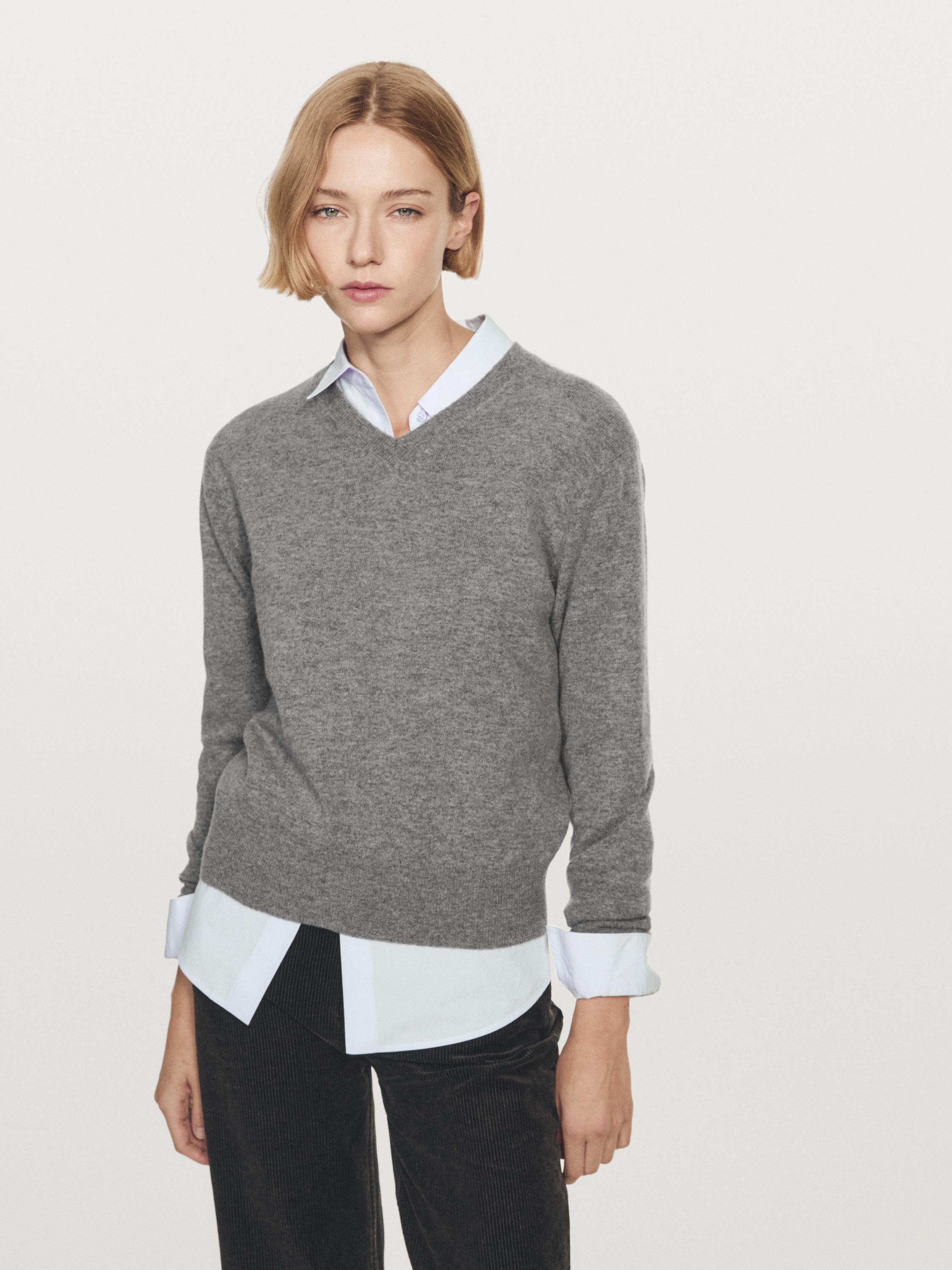 Wool blend knit V-neck sweater — GREY MARL