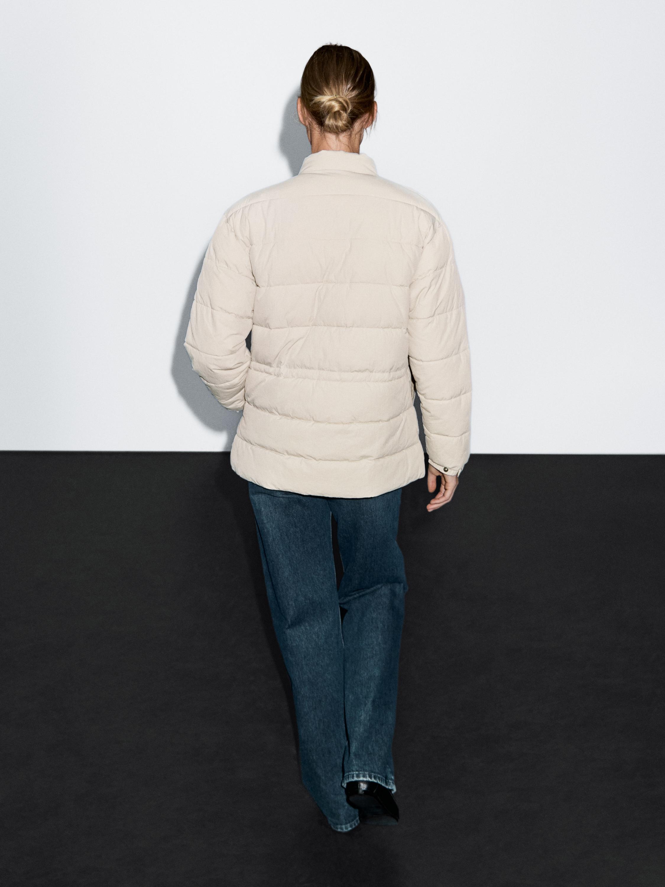 Puffer jacket with stand collar