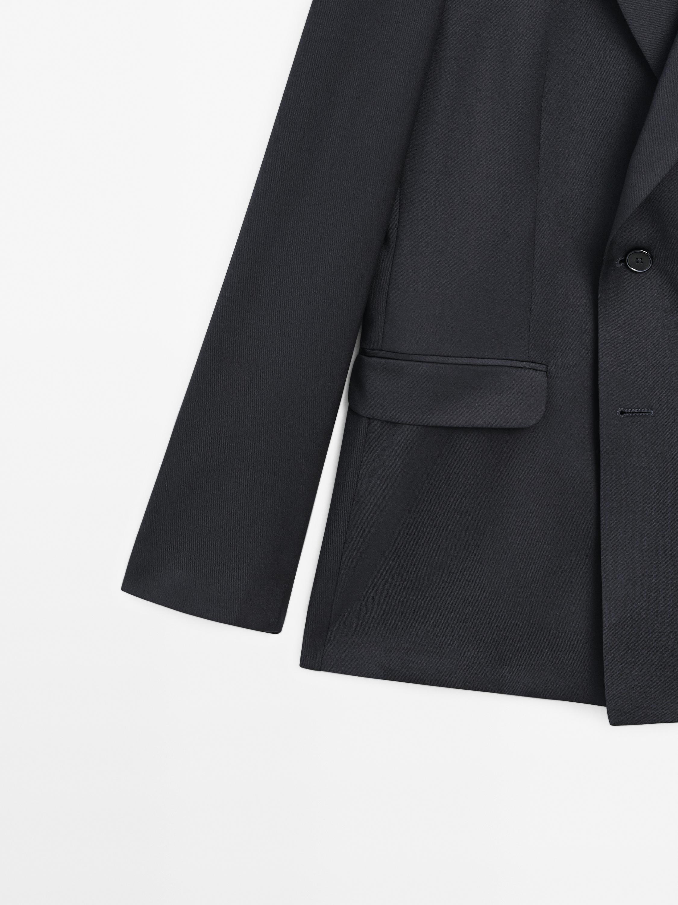100% wool double-breasted blazer