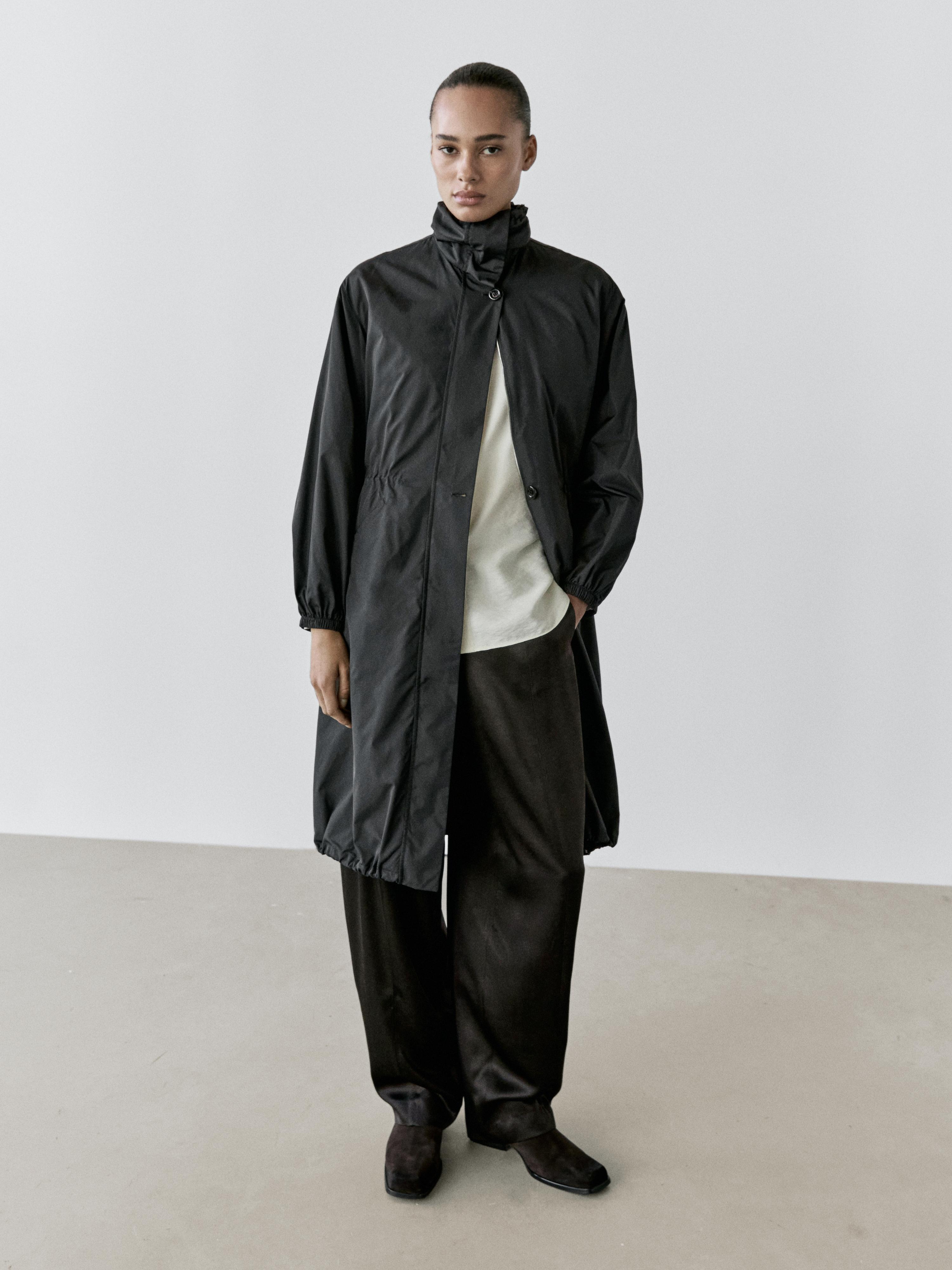Water-repellent parka with detachable inner gilet — BLACK