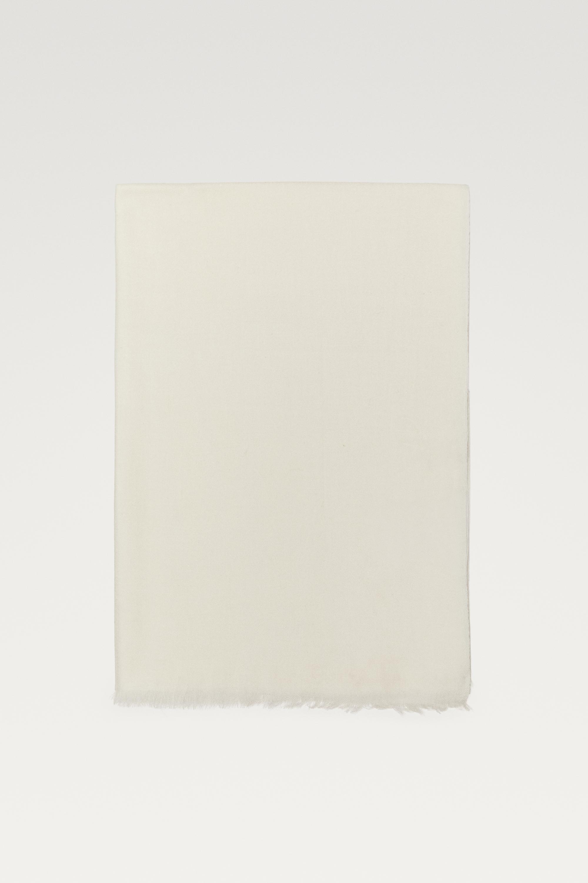 Lightweight 100% wool scarf — CREAM