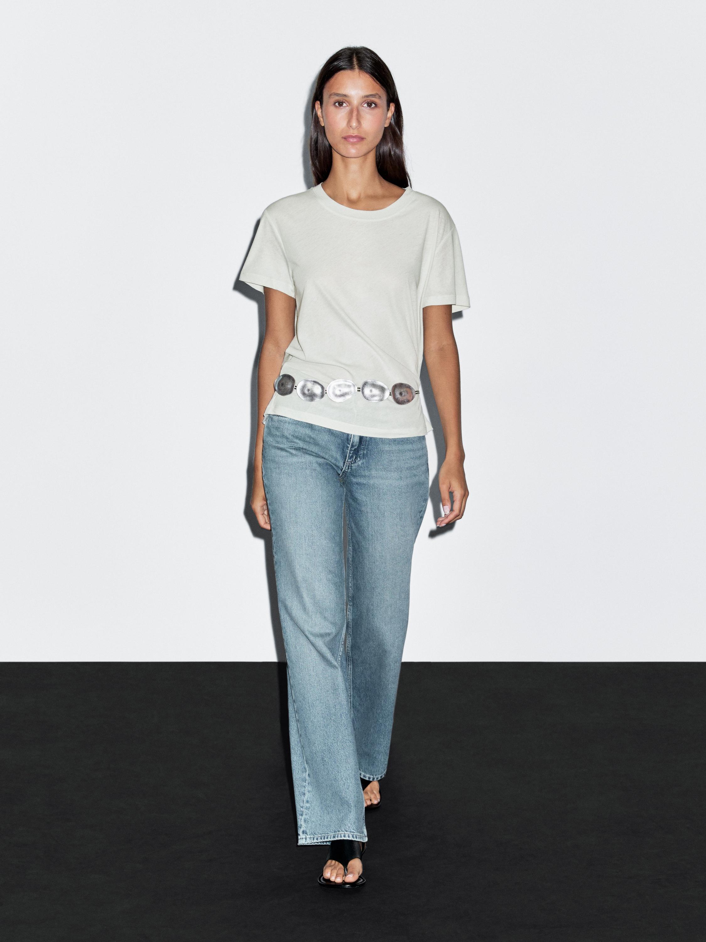 Lightweight short sleeve T-shirt