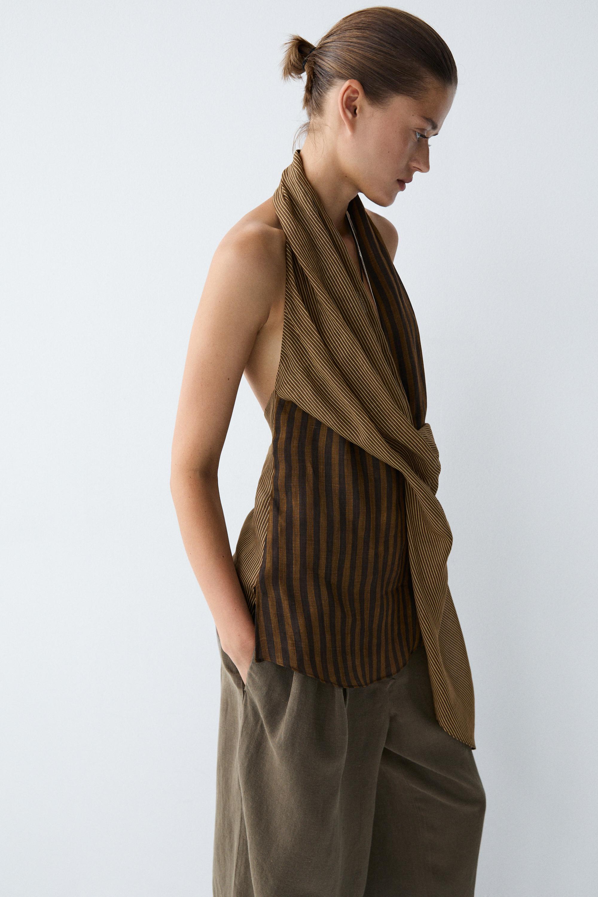 Flowing striped halter top total look — Khaki