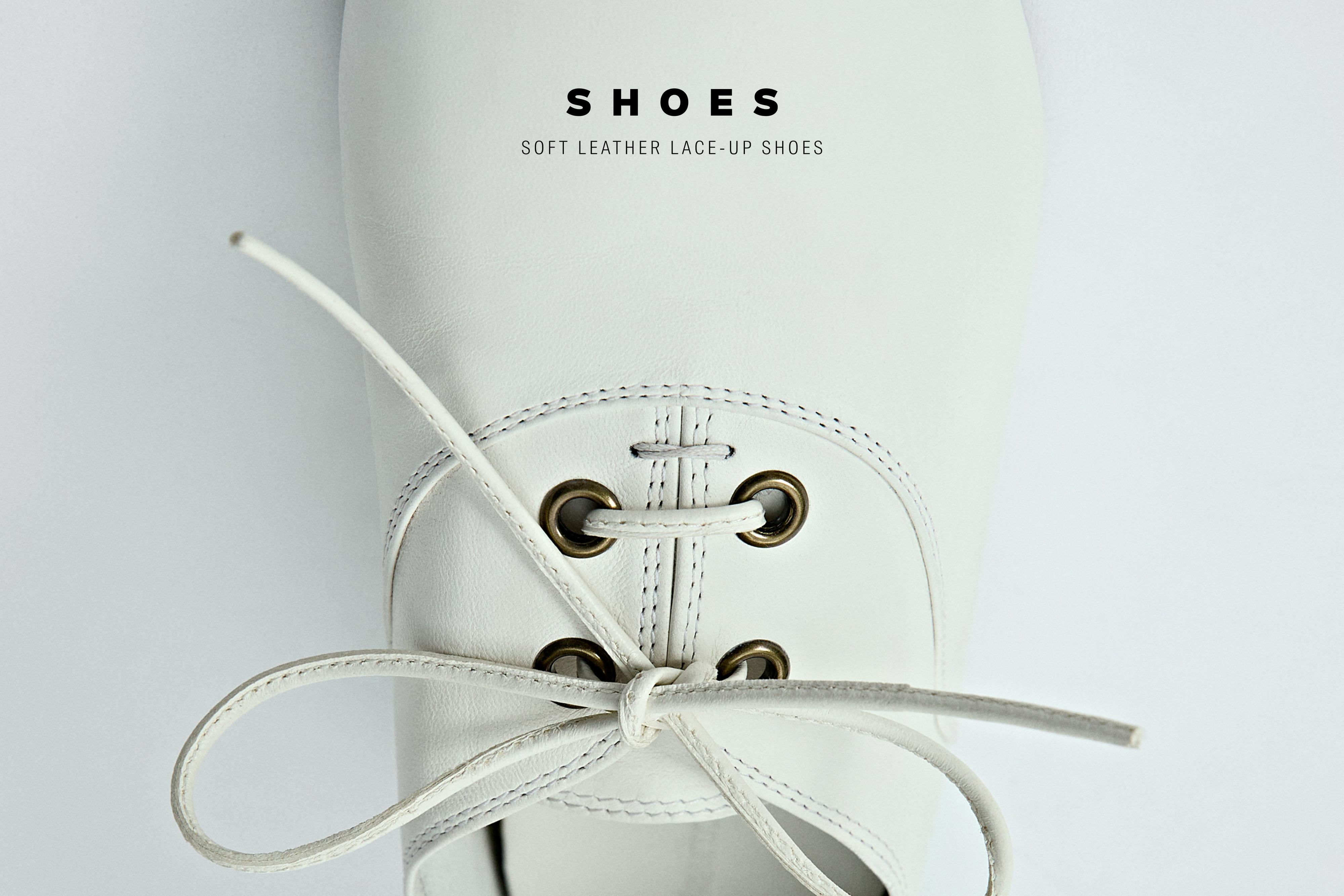 Soft leather lace-up shoes — WHITE