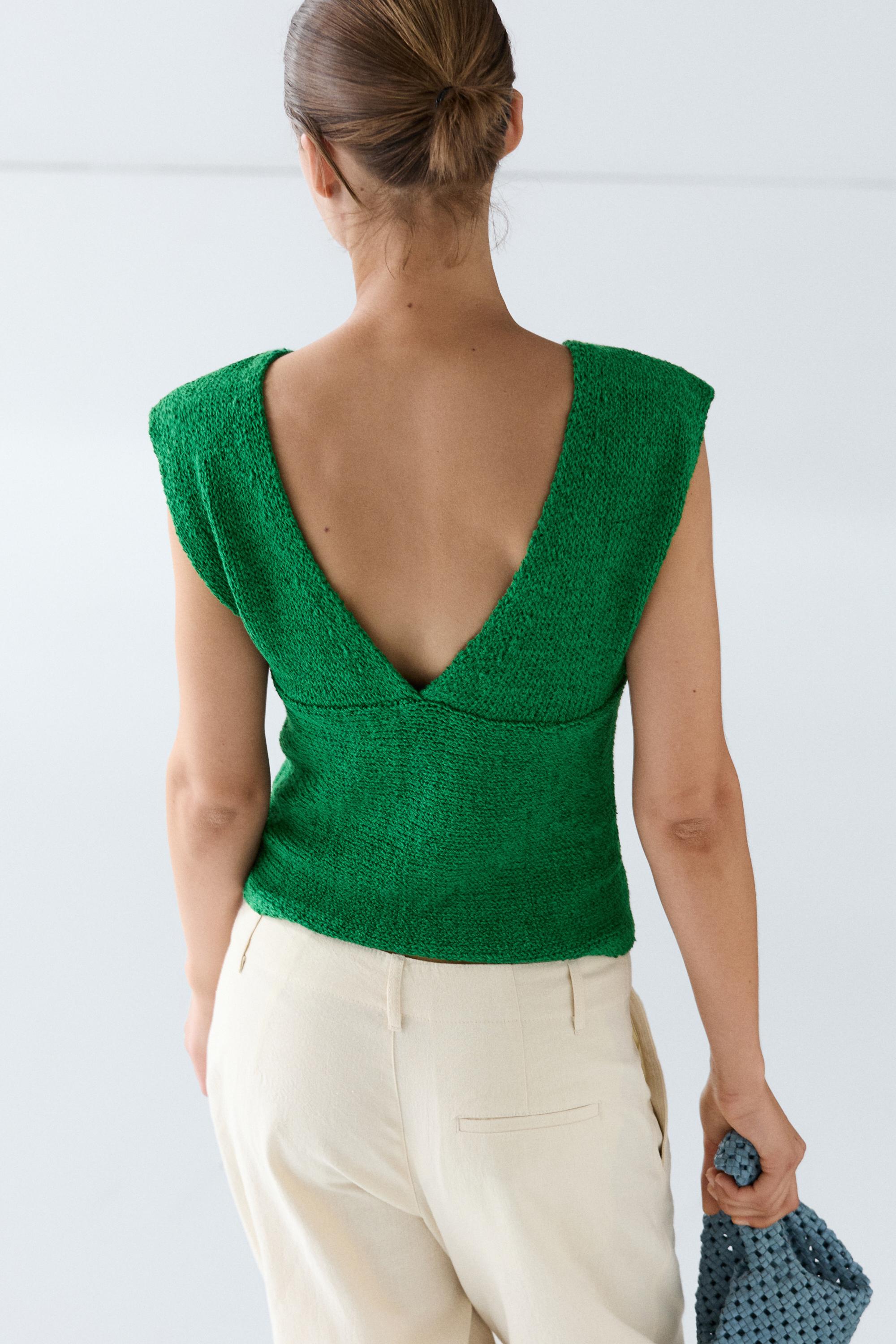 Cotton blend V-neck knit top — GREEN