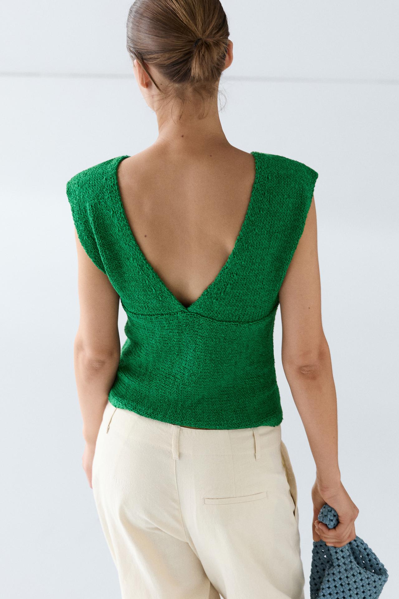 Cotton blend V-neck knit top — GREEN