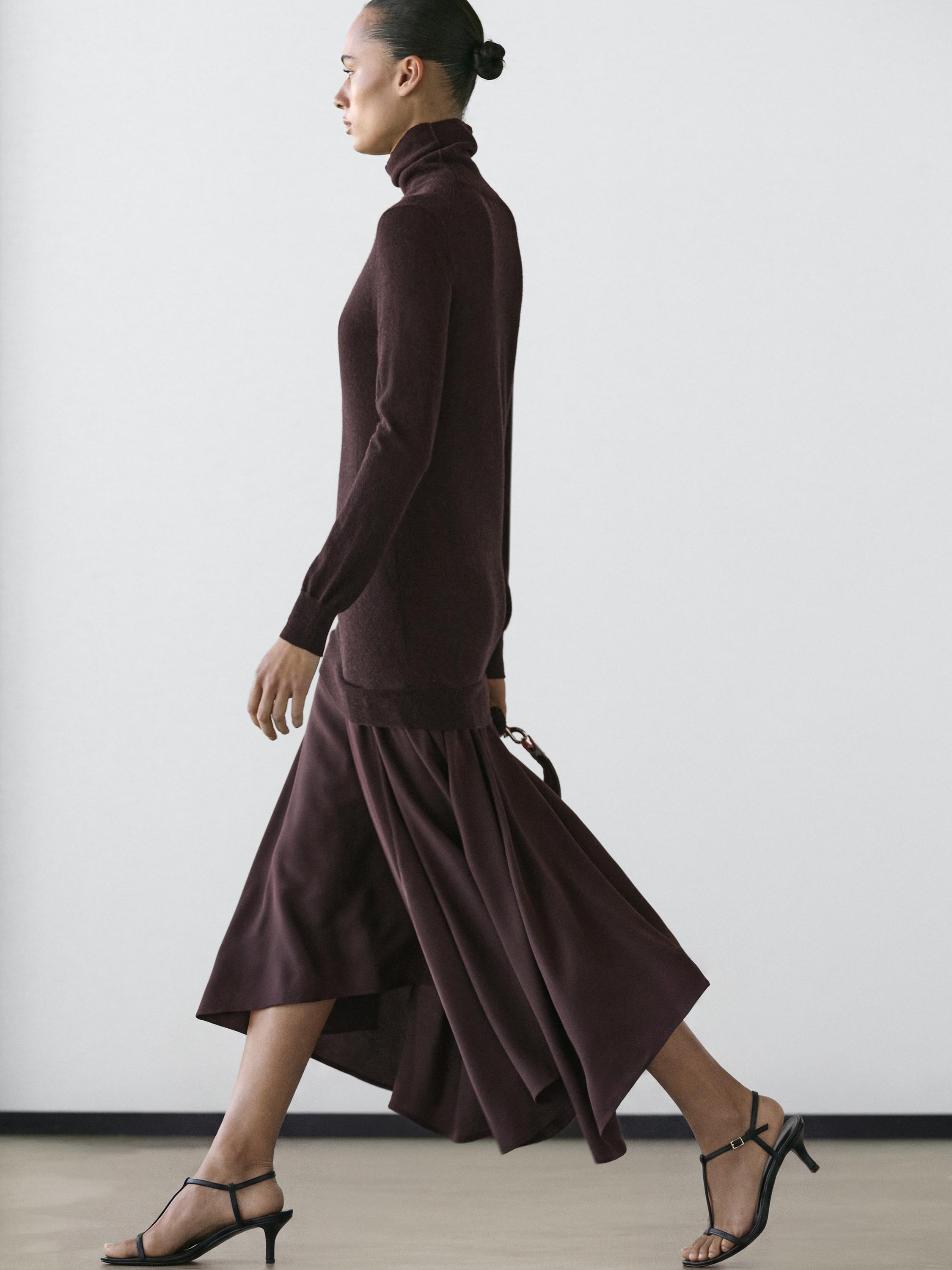 Wool blend knit dress with contrast detail — Chocolate