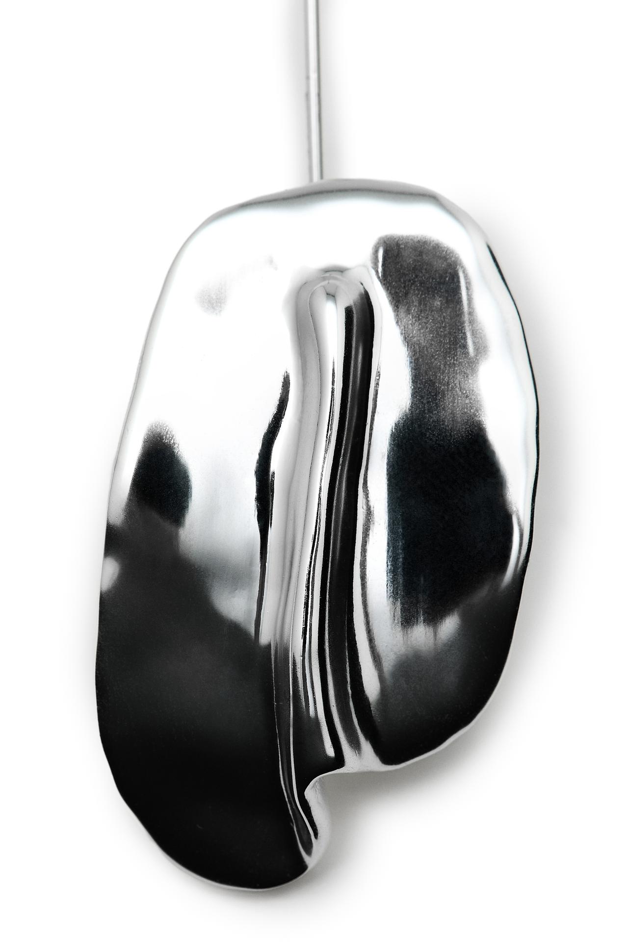 Leaf brooch - LIMITED EDITION — SILVER