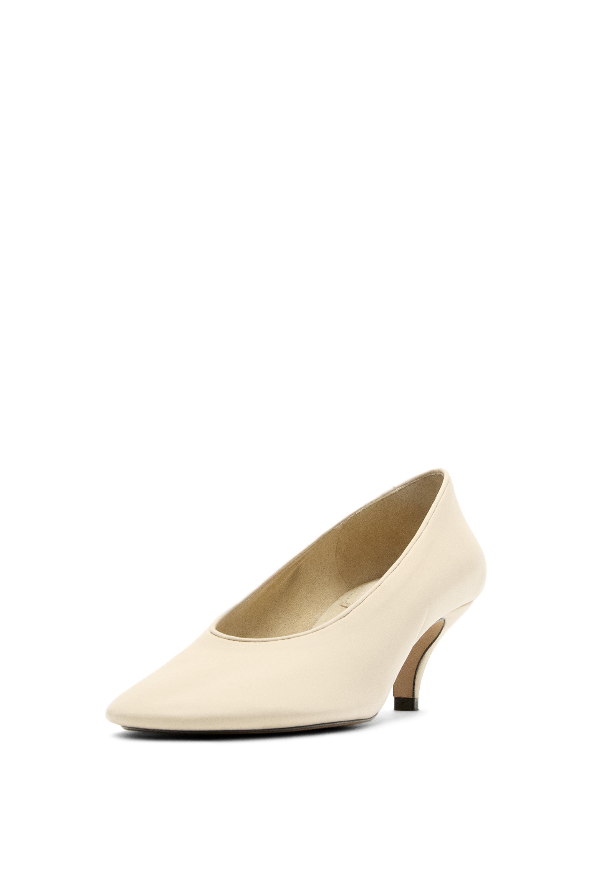 Soft heel shoe - Limited edition — Vanilla