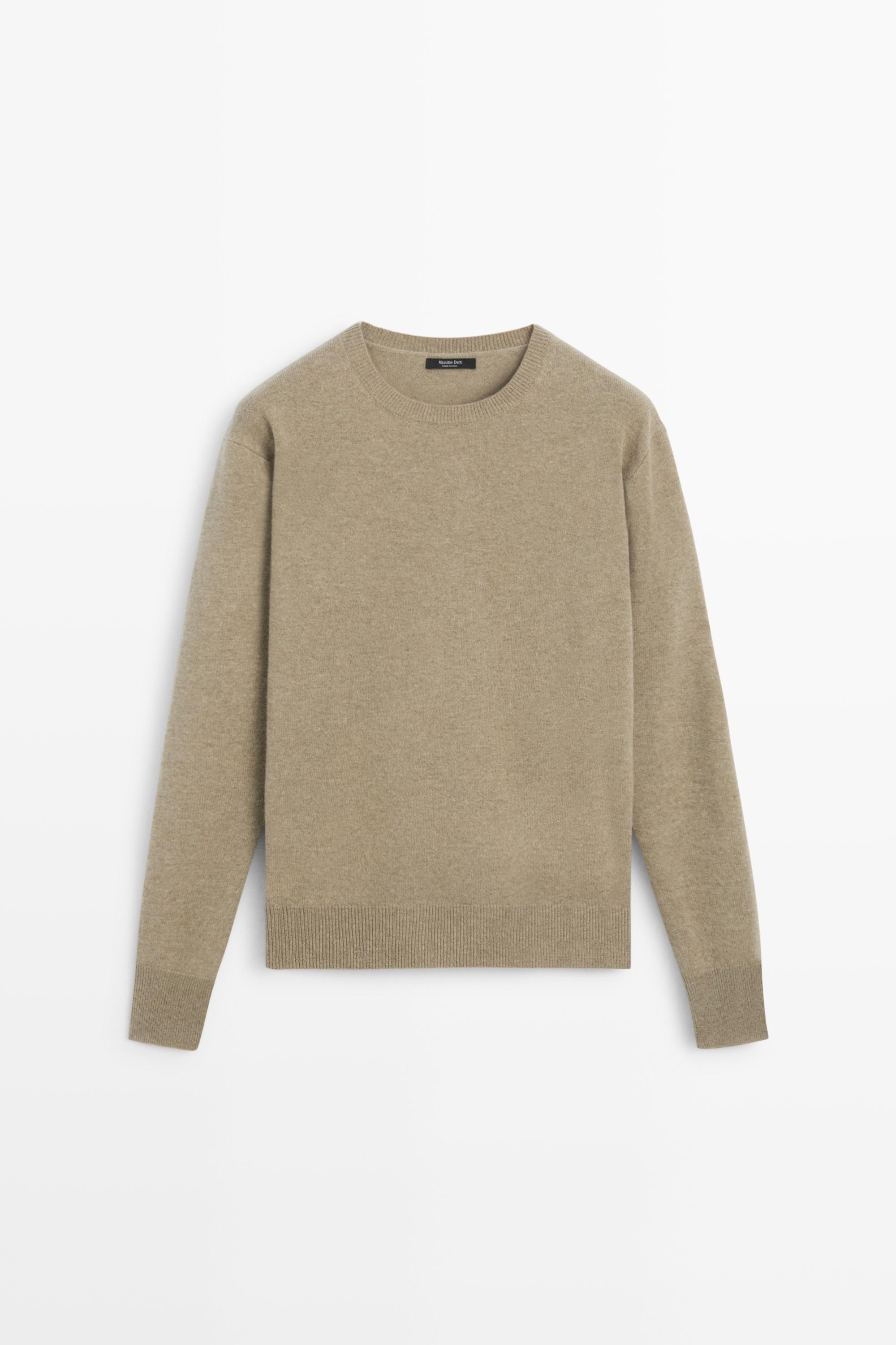 Wool blend knit sweater with round neck