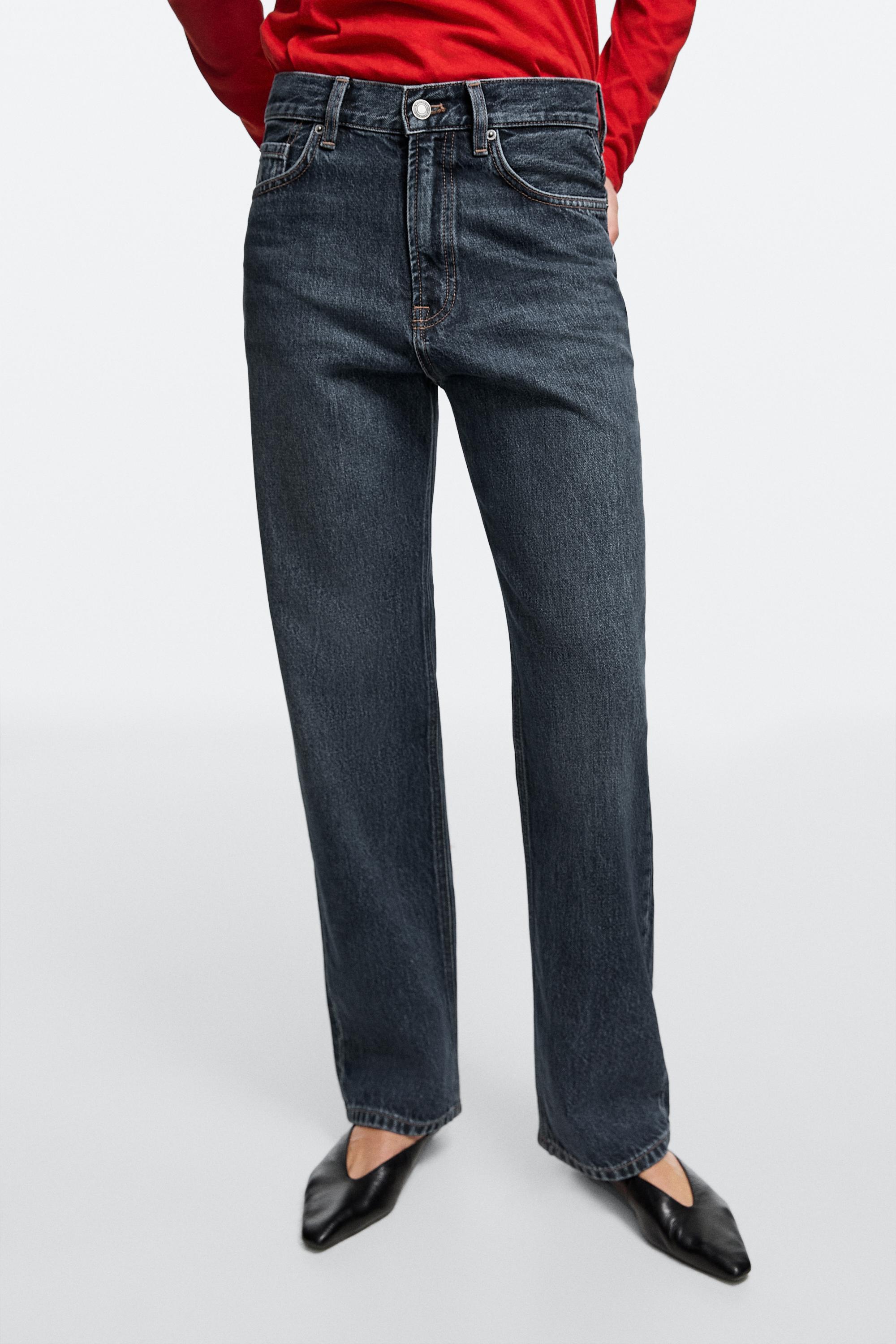 Quần jeans dáng đứng cạp cao