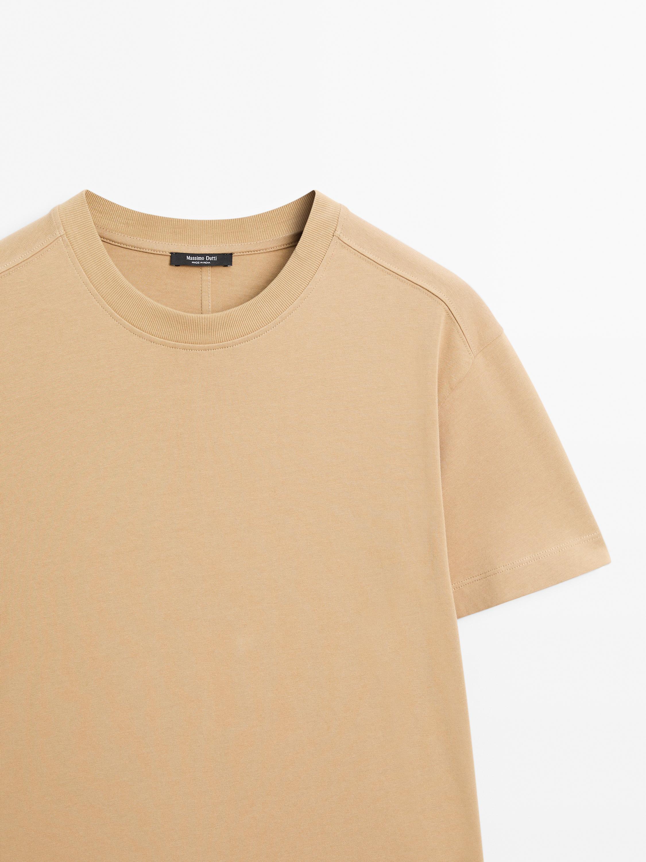 Kortærmet T-shirt i 100% bomuld