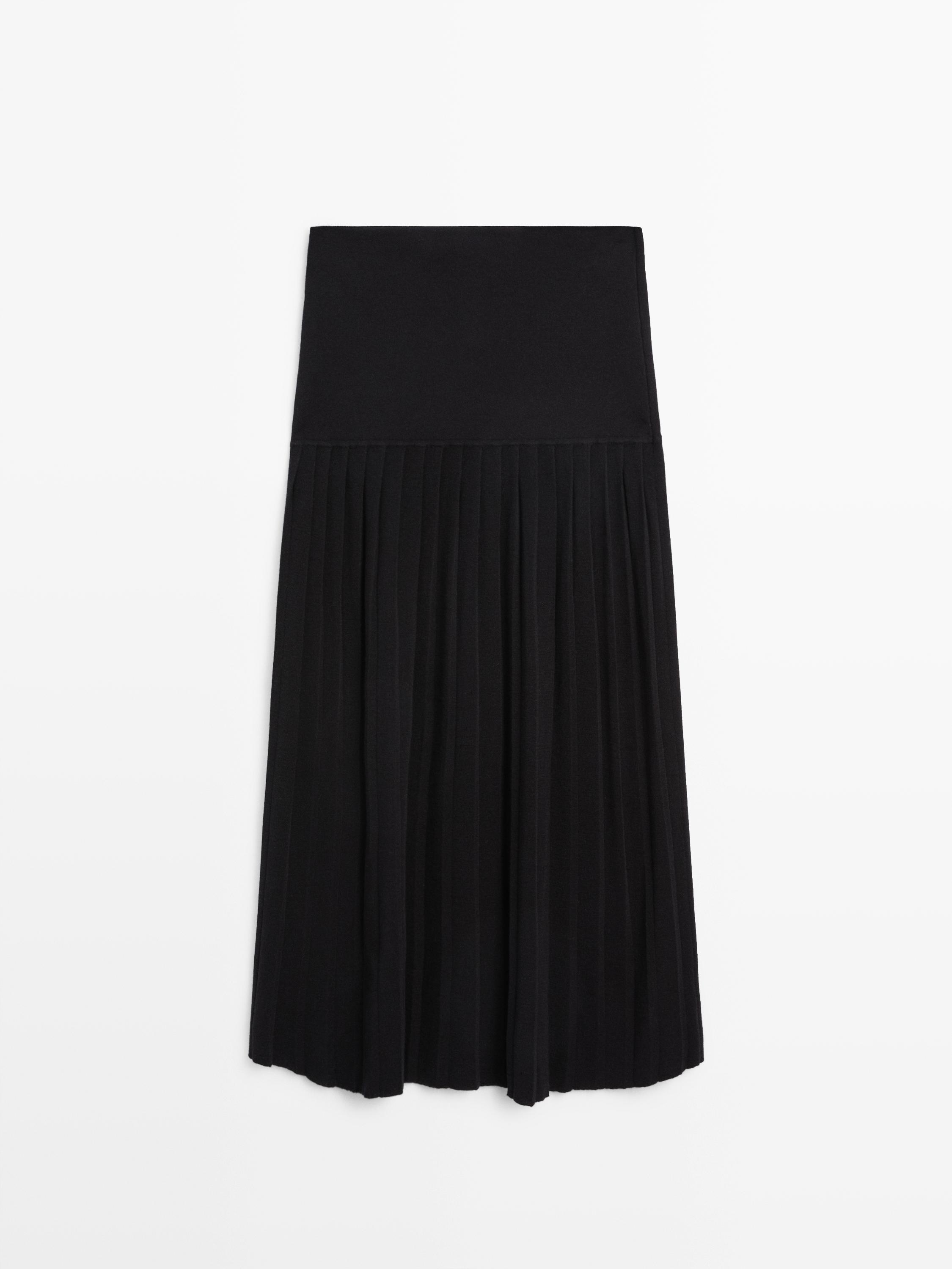 Midi skirt with box pleats — BLACK