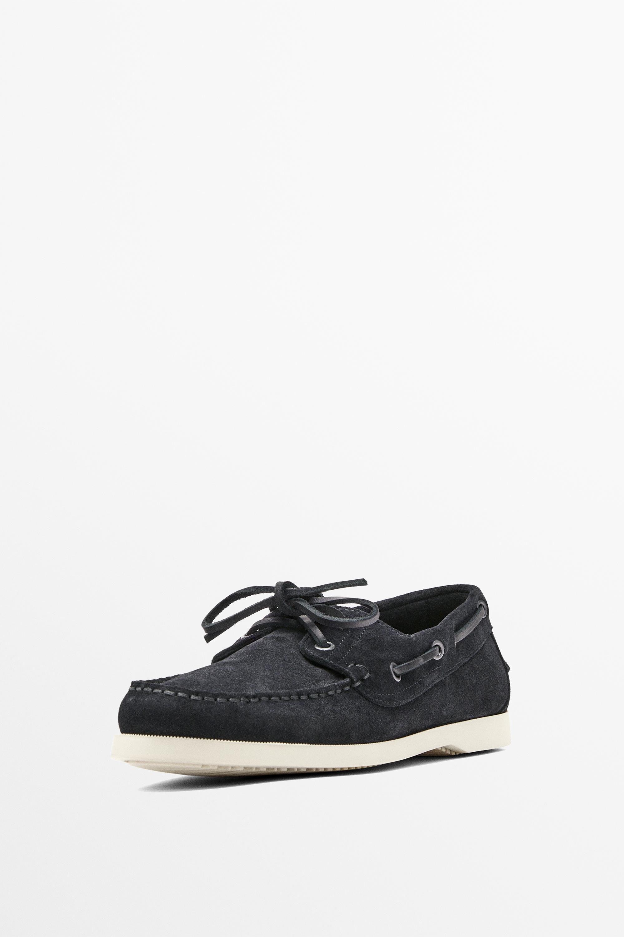 Leather deck shoes — Dark blue
