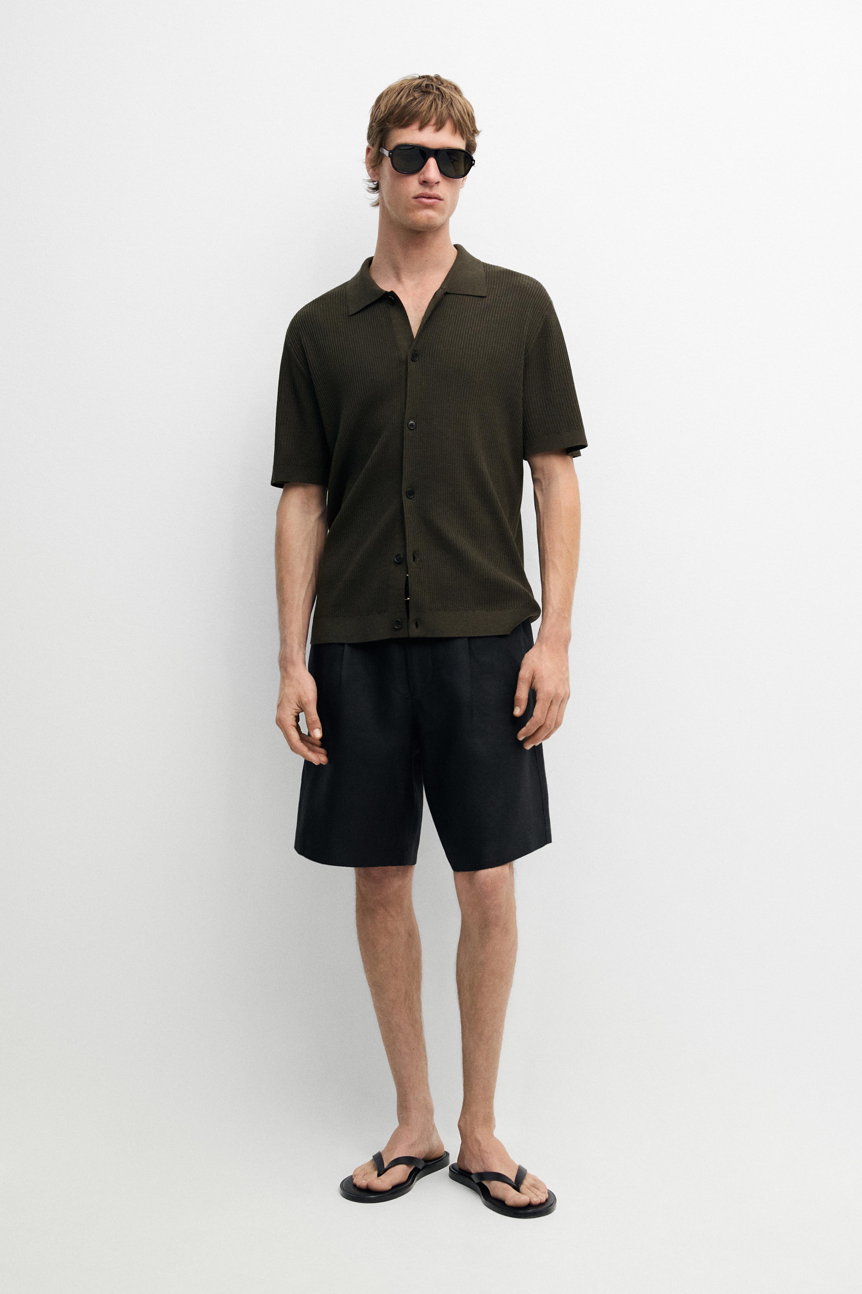 Linen Bermuda shorts with darts — BLACK