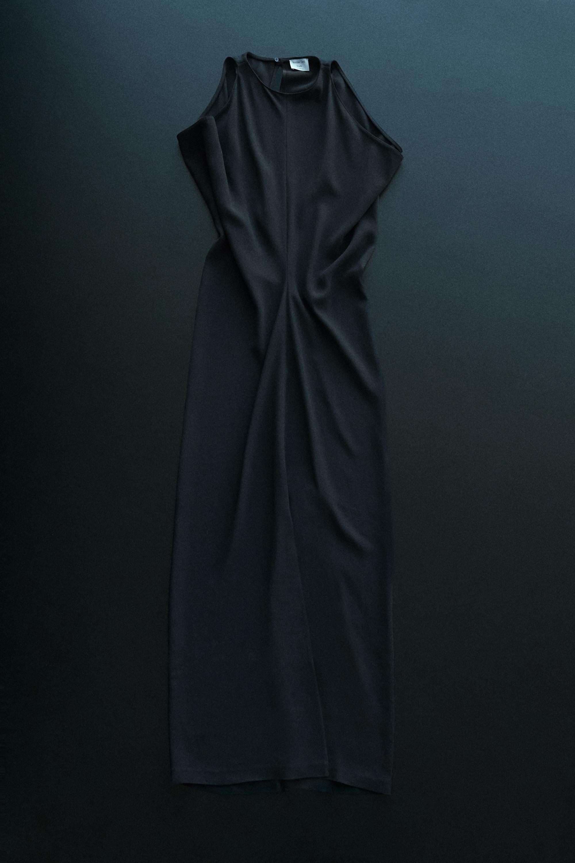 Pleated midi dress — NAVY BLUE