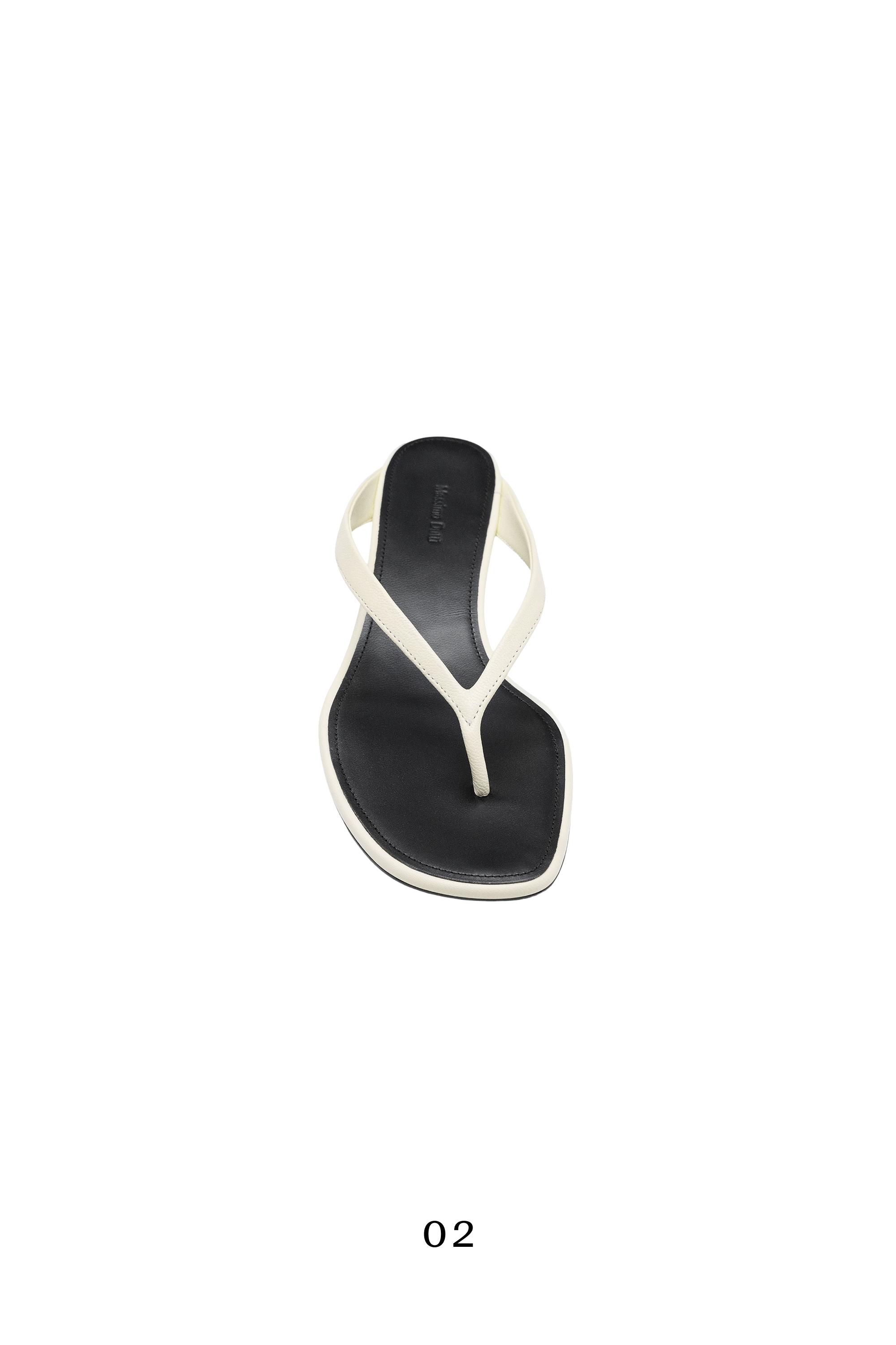 Mid-heel sandals with toe divider — WHITE