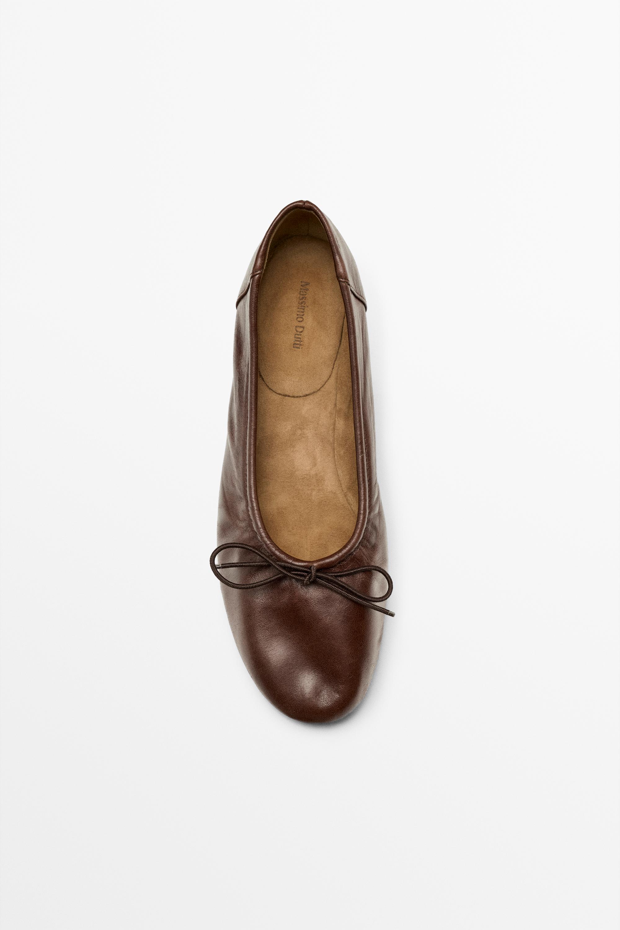 Heeled ballet flat — BROWN