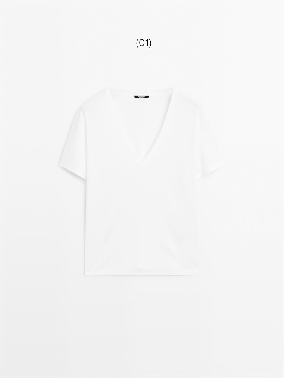 Flowing V-neck T-shirt — WHITE