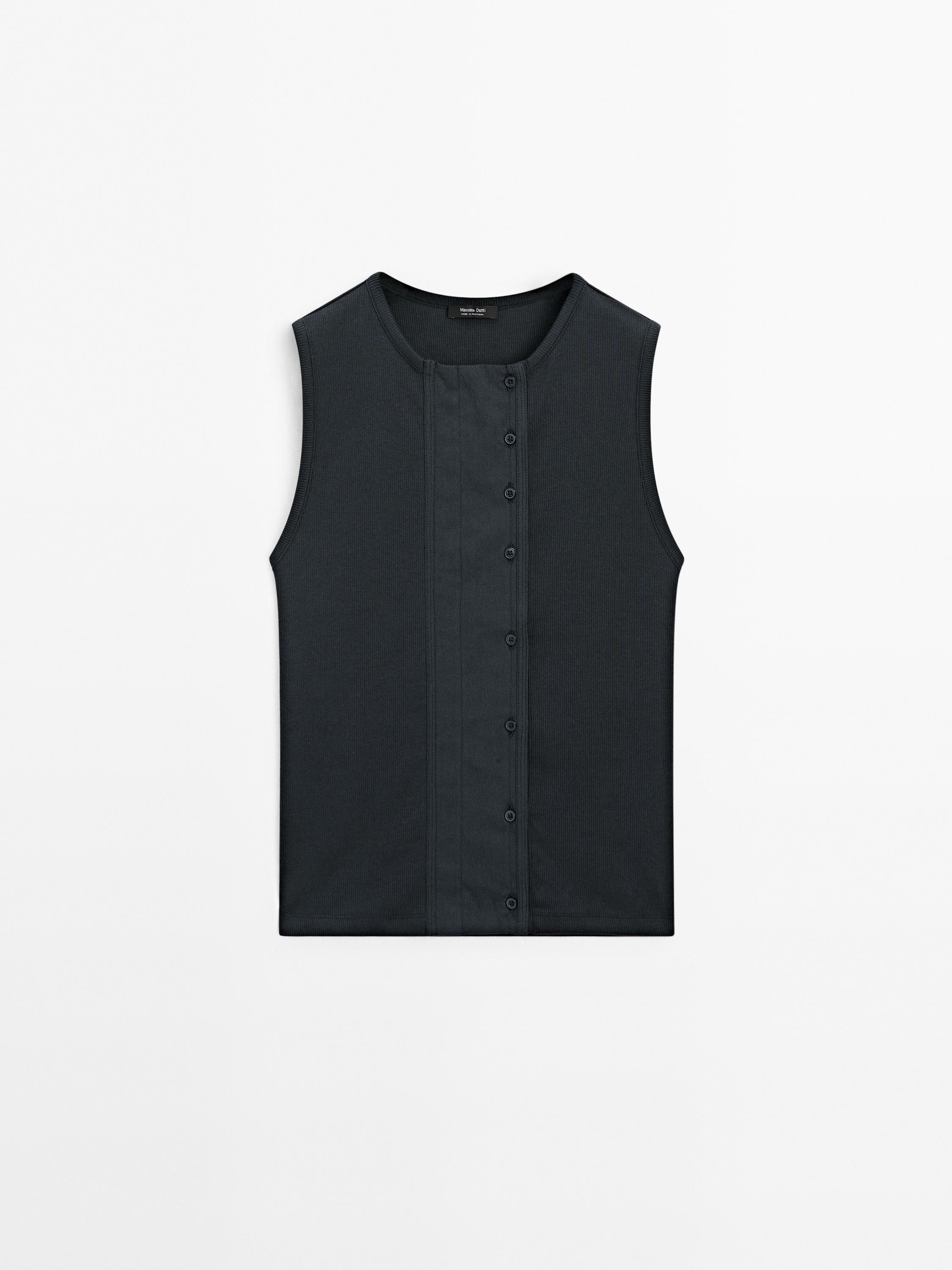 Cotton blend top with placket detail