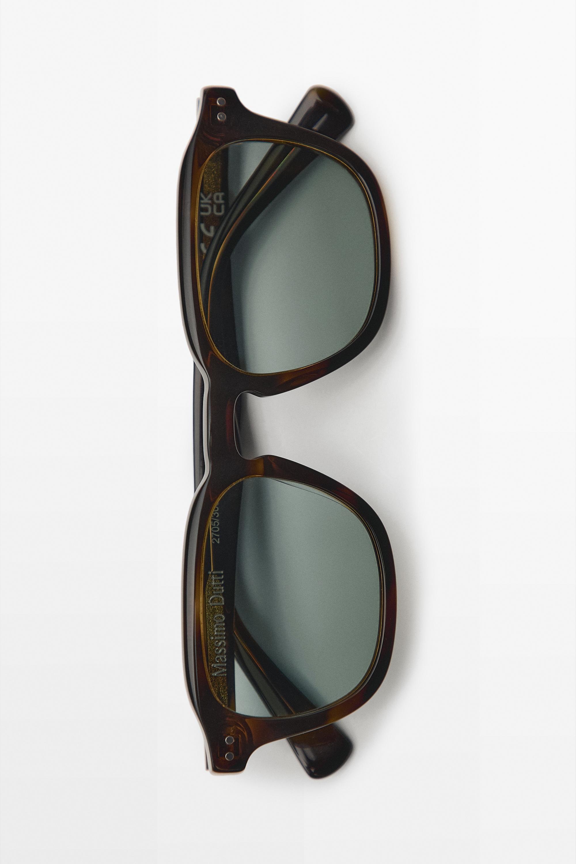 Square sunglasses — BROWN