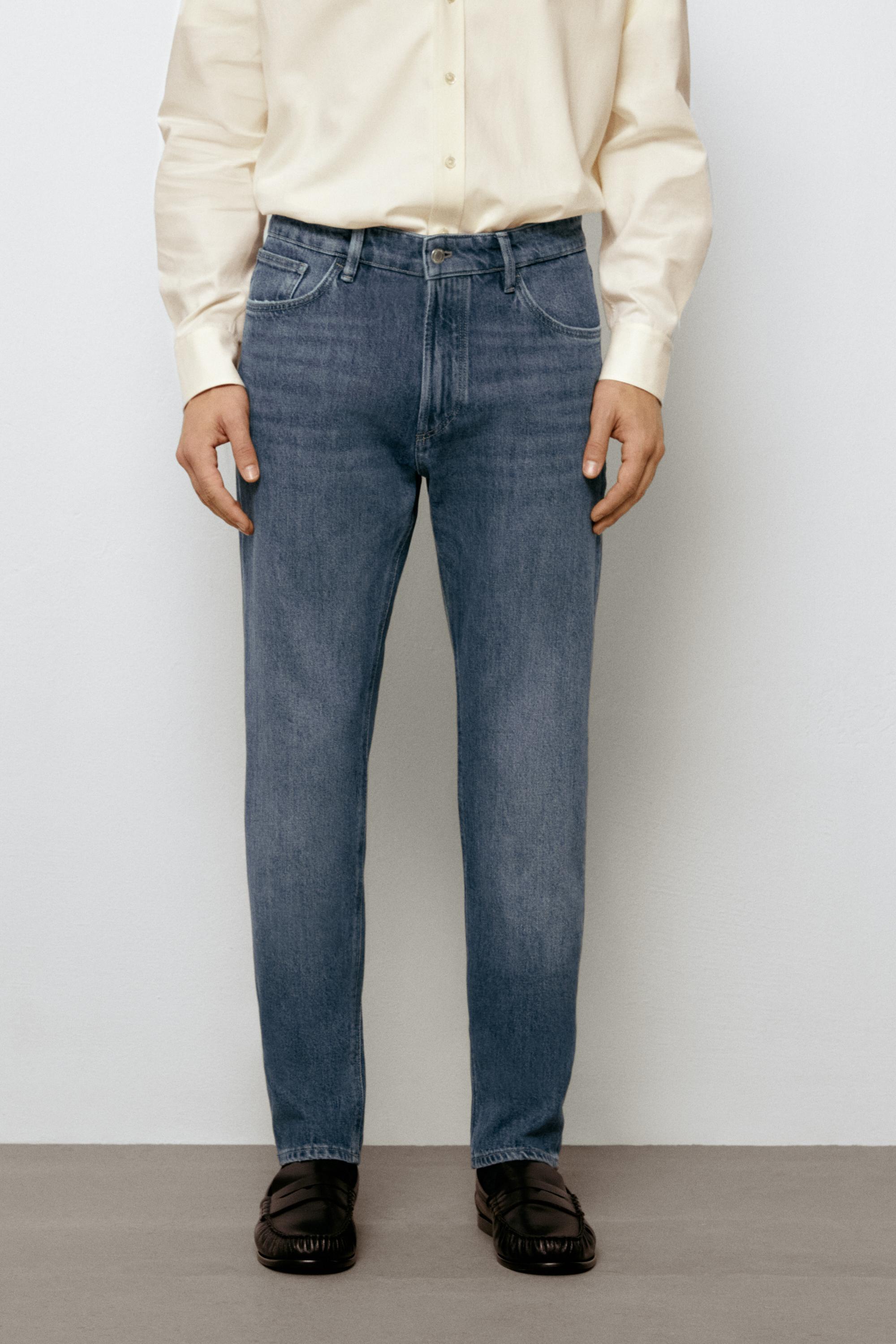 Enzymatic tapered fit jeans — INDIGO