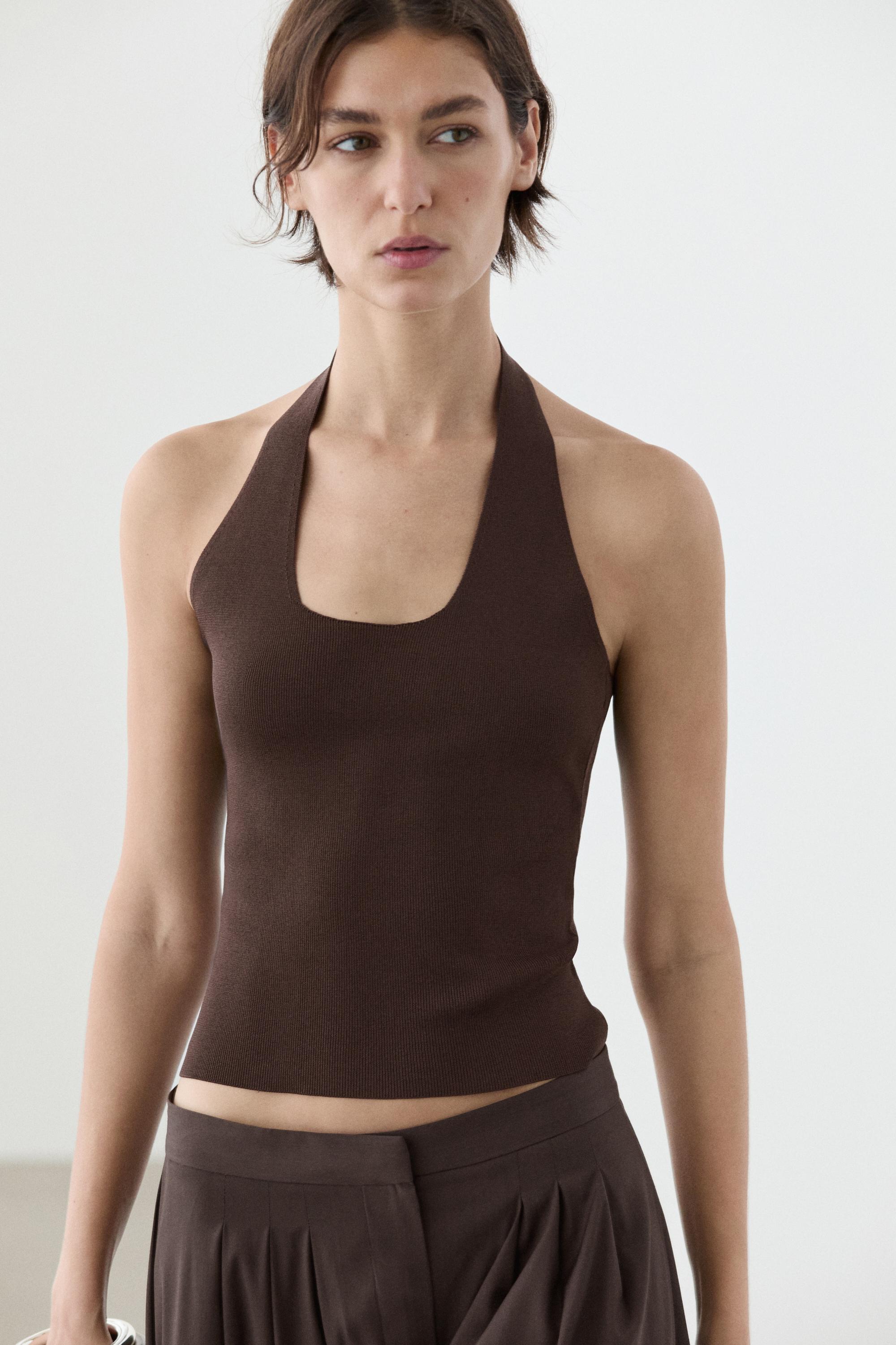 Fitted knit halter top — BROWN