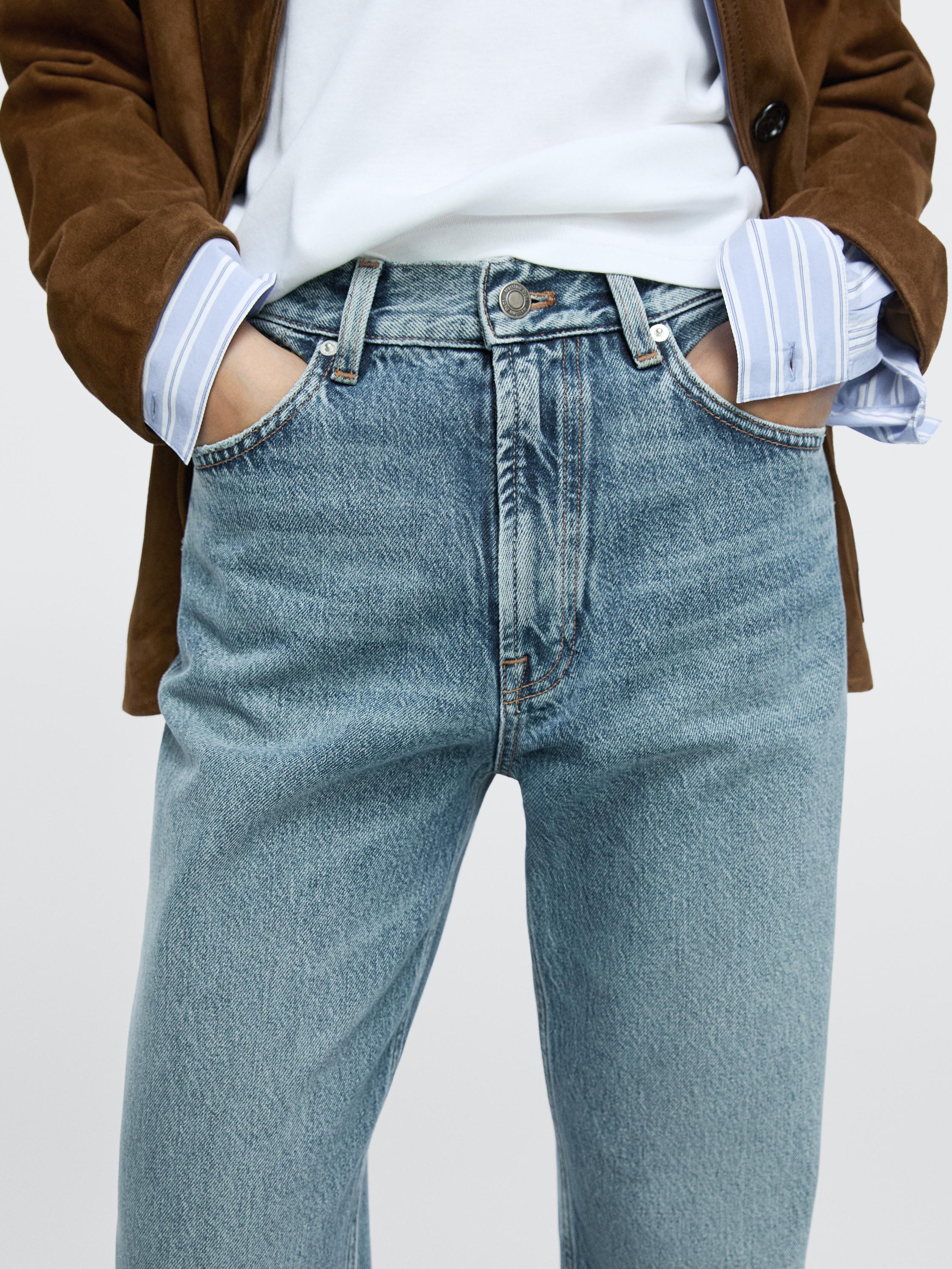 Straight-leg high-waist jeans — Light Blue