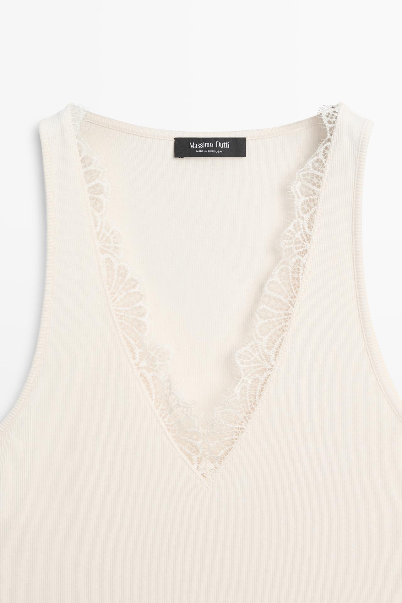 V-neck top with lace detail — CREAM
