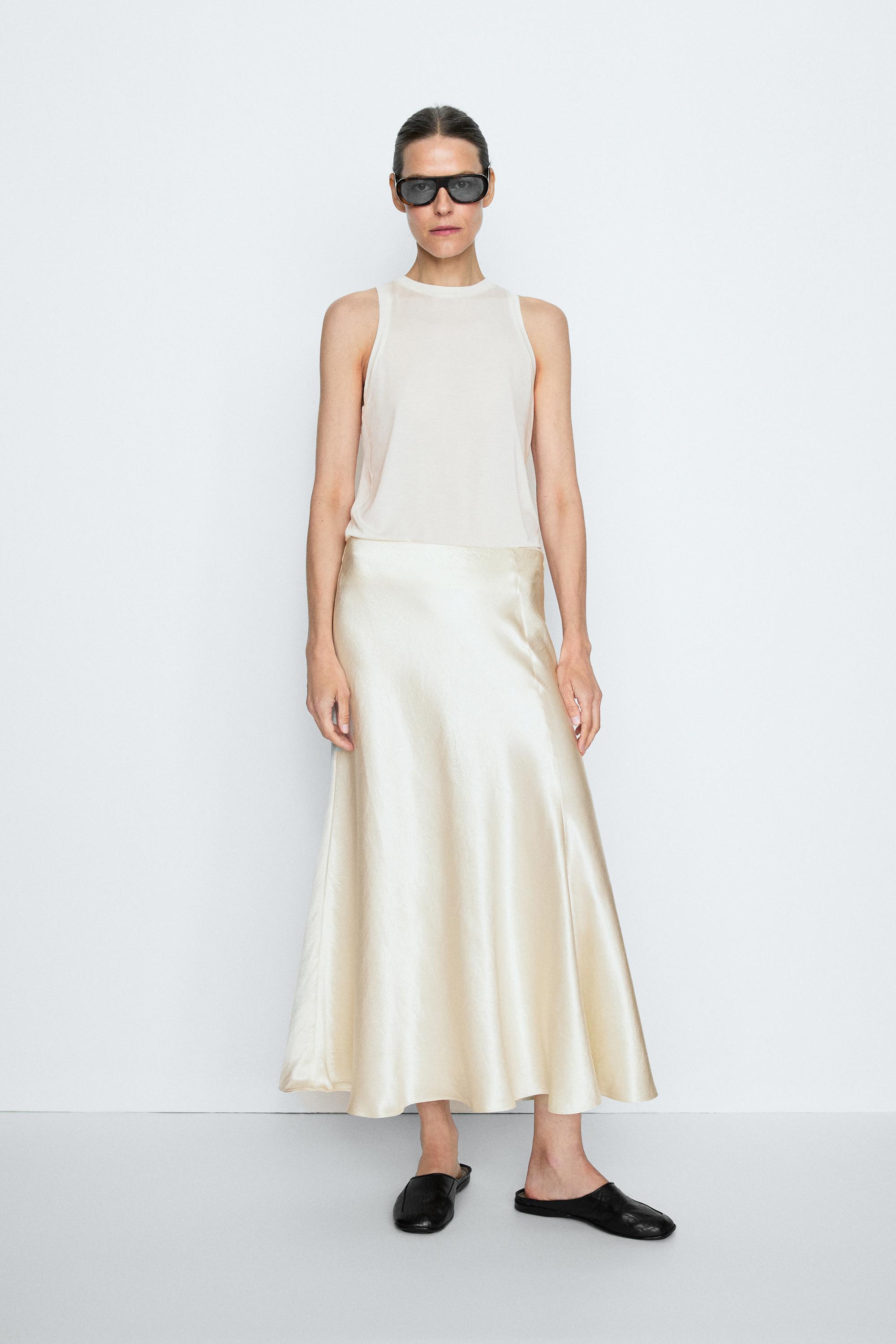 Flowing satin midi skirt - STUDIO — Beige