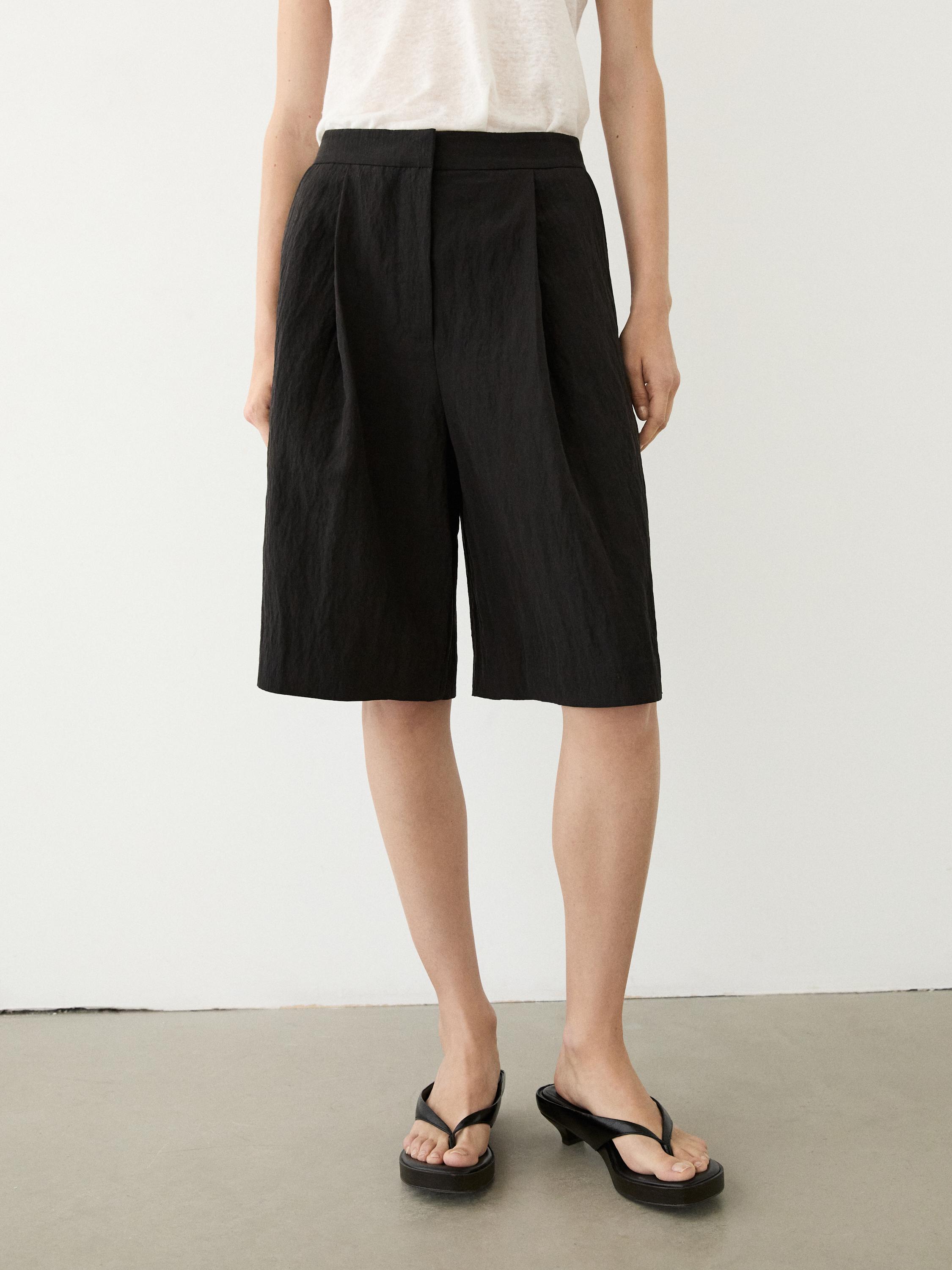 Teknik kumaş bermuda şort