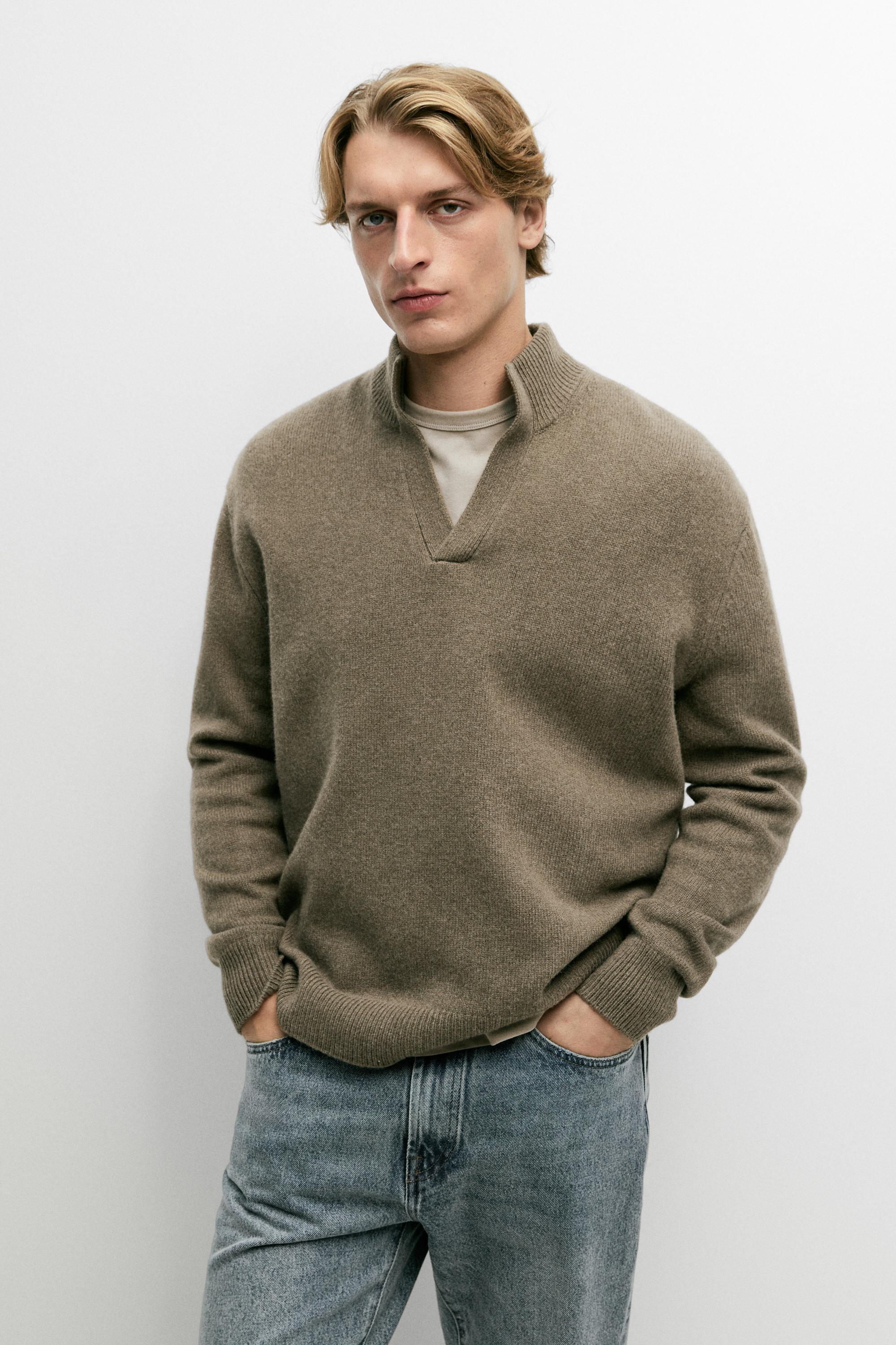 Suéter de punto cuello alto 100% lana · Beige · Sweaters | Massimo Dutti