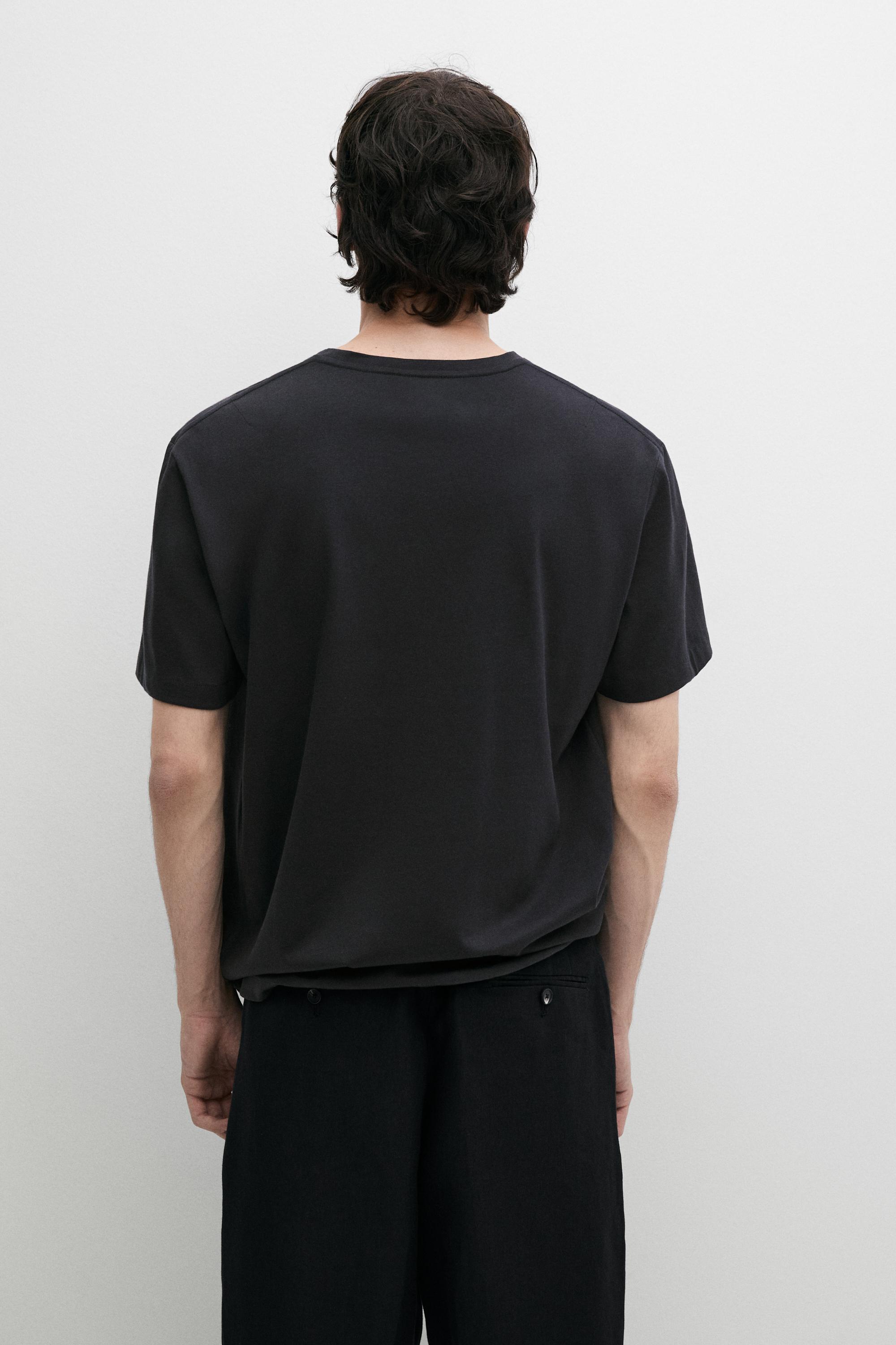 100% cotton short-sleeve T-shirt — LEAD