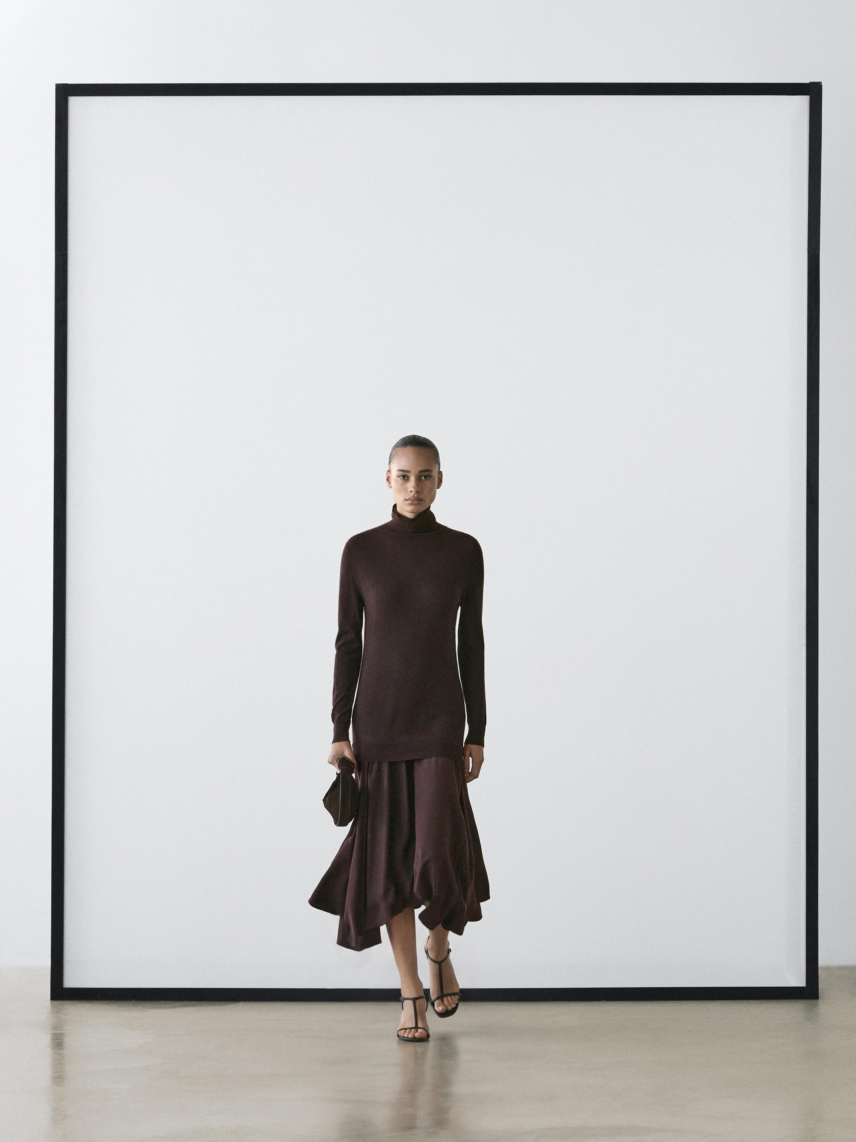 Wool blend knit dress with contrast detail — Chocolate