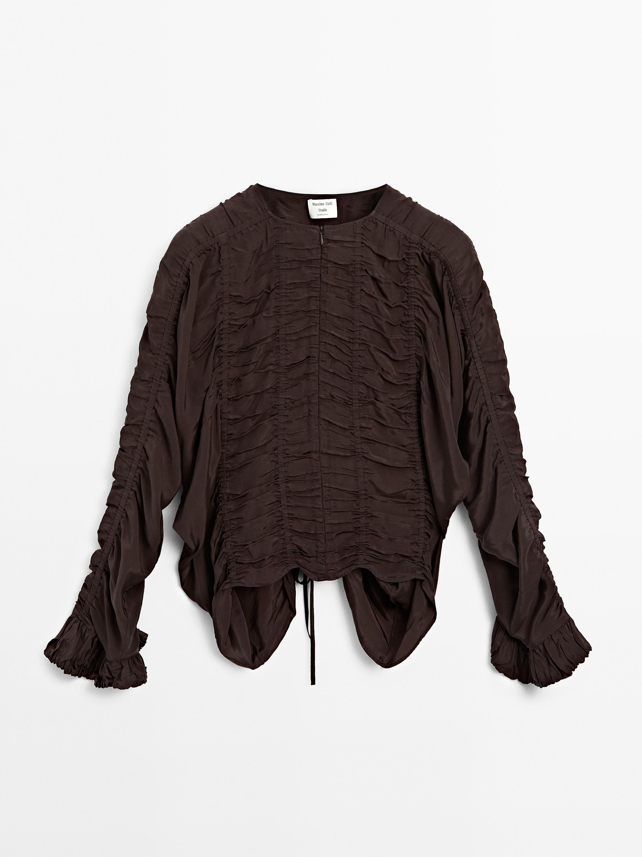 Blusa detalle engurras -Studio